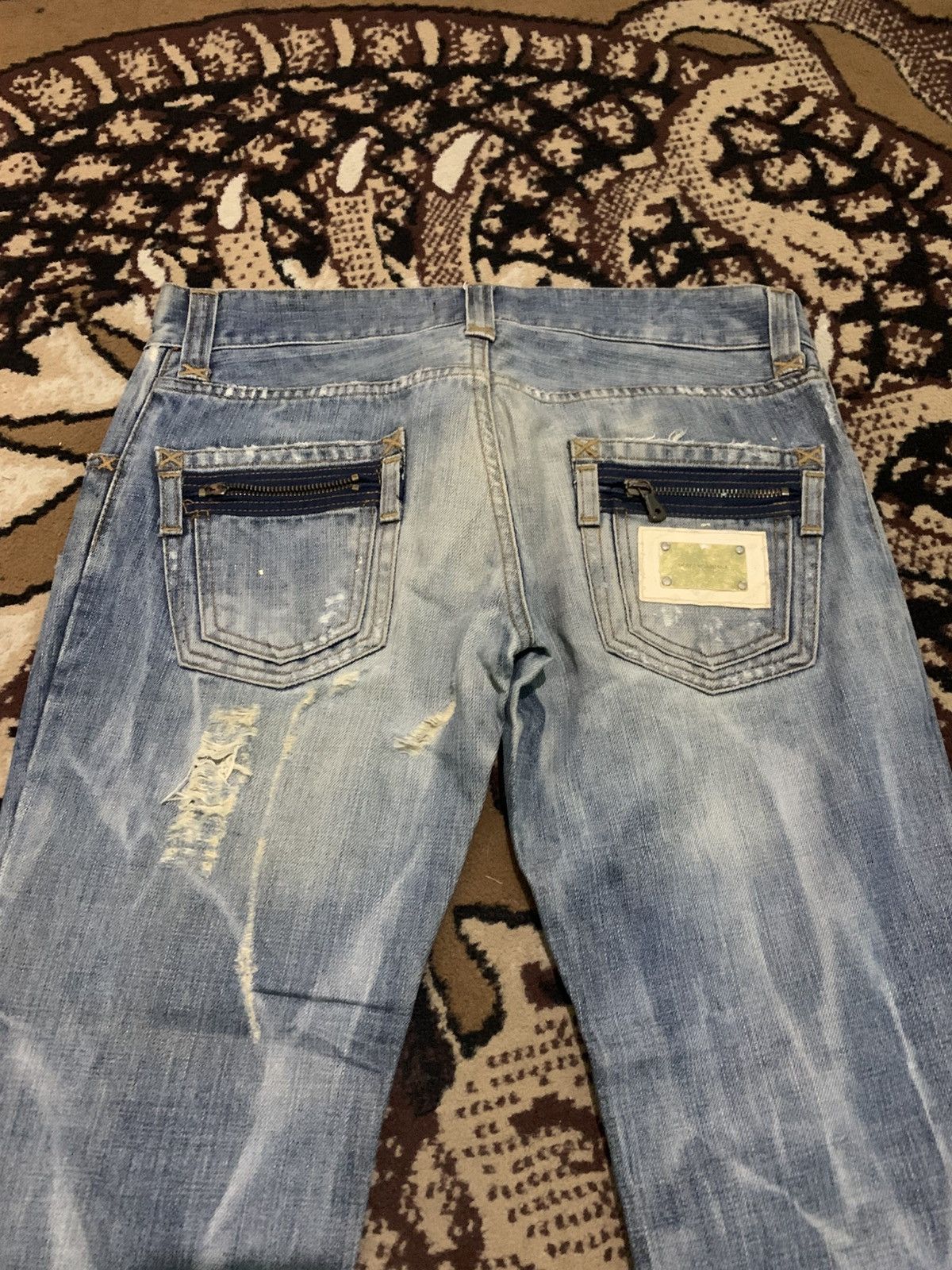 Dolce & Gabbana Dolce & Gabbana Distressed Denim Emblem Size US 34 / EU 50 - 4 Thumbnail