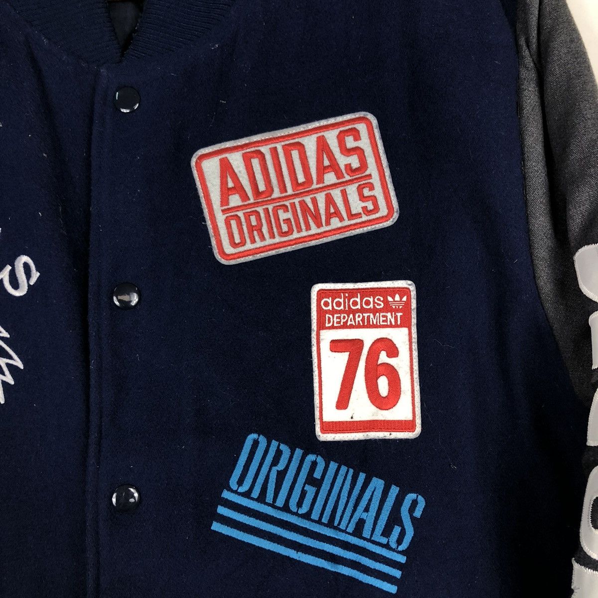 Adidas 🔥VINTAGE VARSITY JACKET ADIDAS BIG LOGO FULL PRINT Size US M / EU 48-50 / 2 - 17 Thumbnail