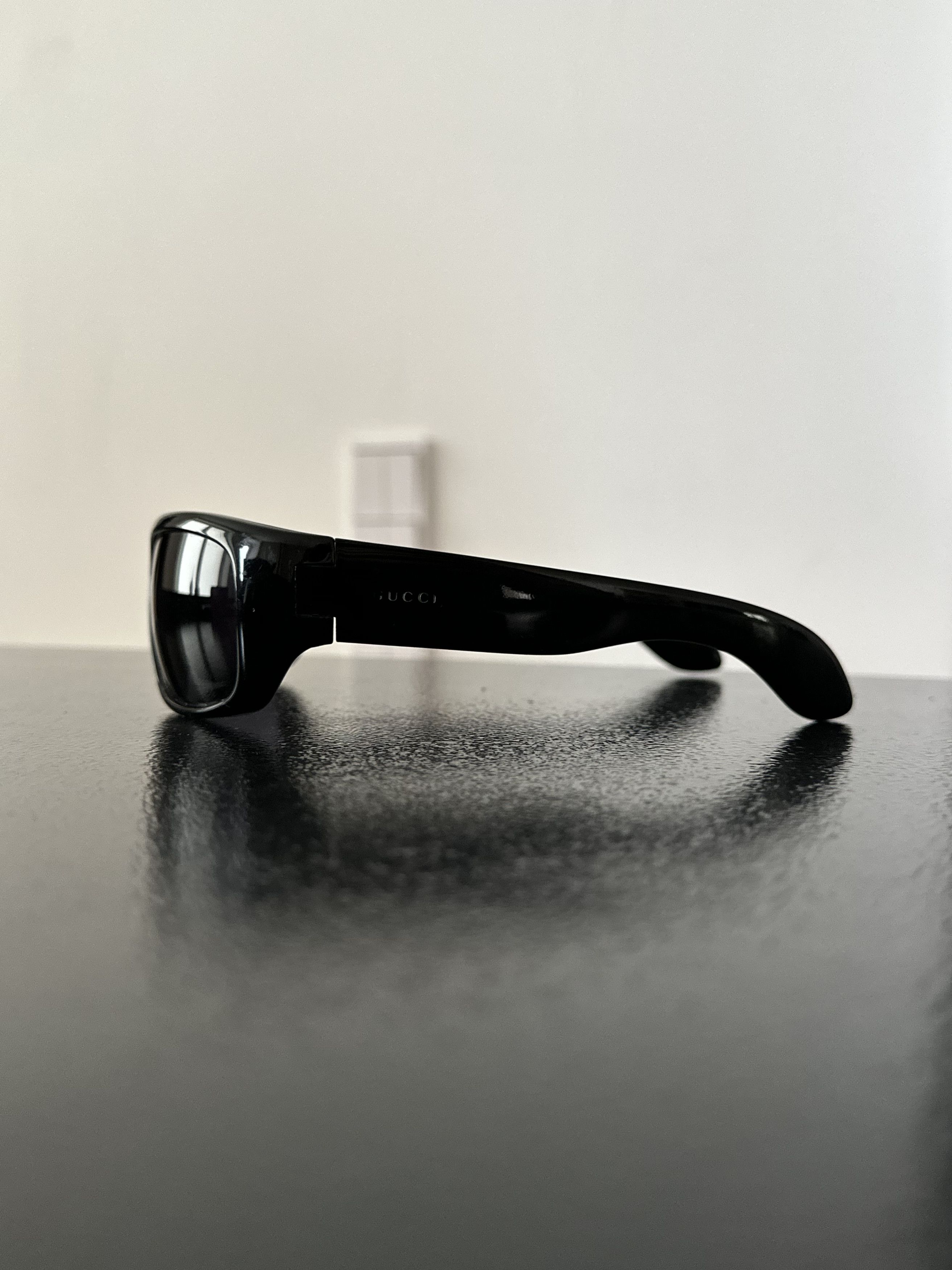 Gucci GUCCI Sunglasses Shield Wrap Mask Shiny Tom Ford A7924 Size ONE SIZE - 2 Thumbnail