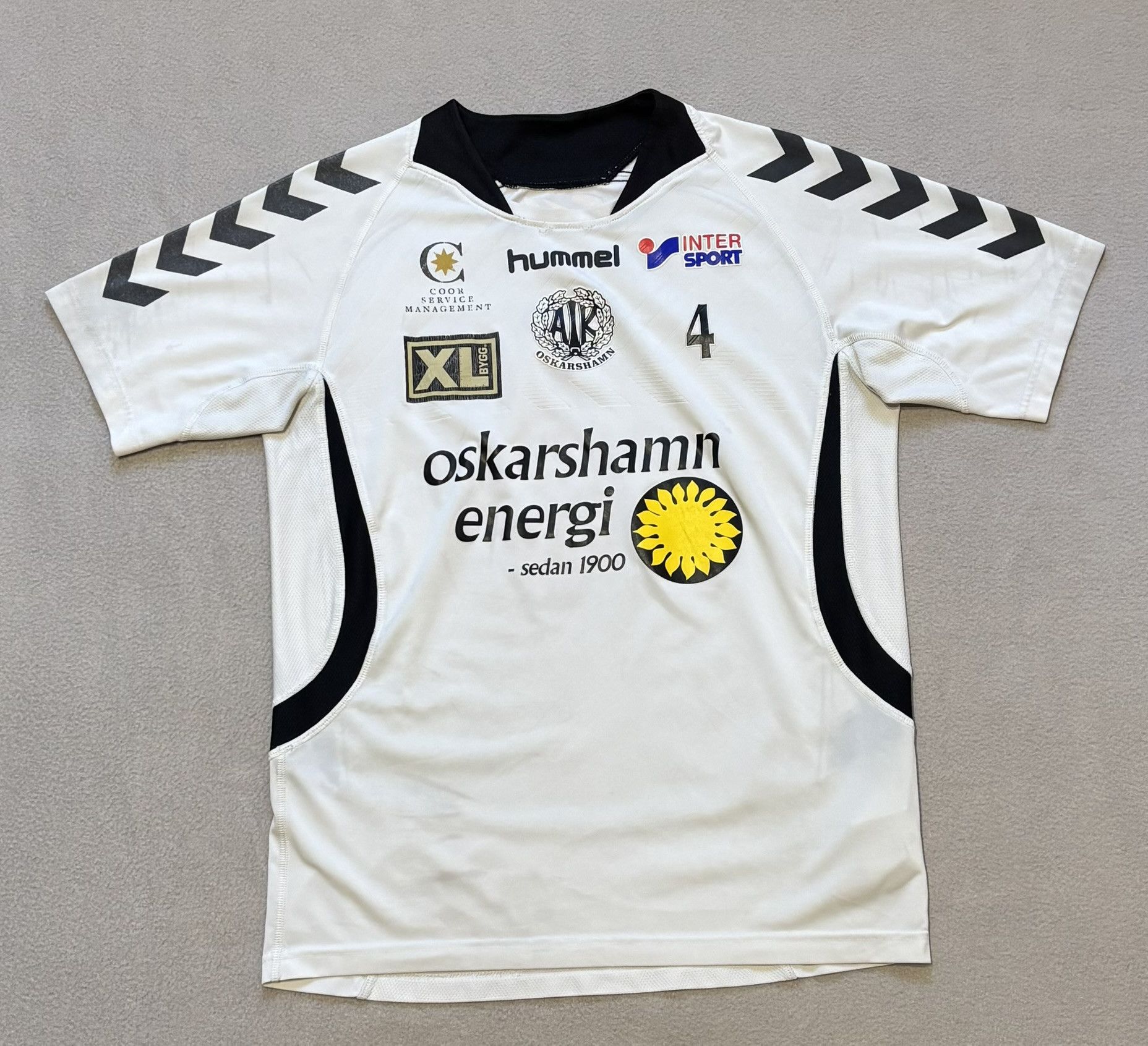 Hummel Oskarshamns AIK 2014 #4 Hummel Football Jersey Size S Size US S / EU 44-46 / 1 - 5 Thumbnail