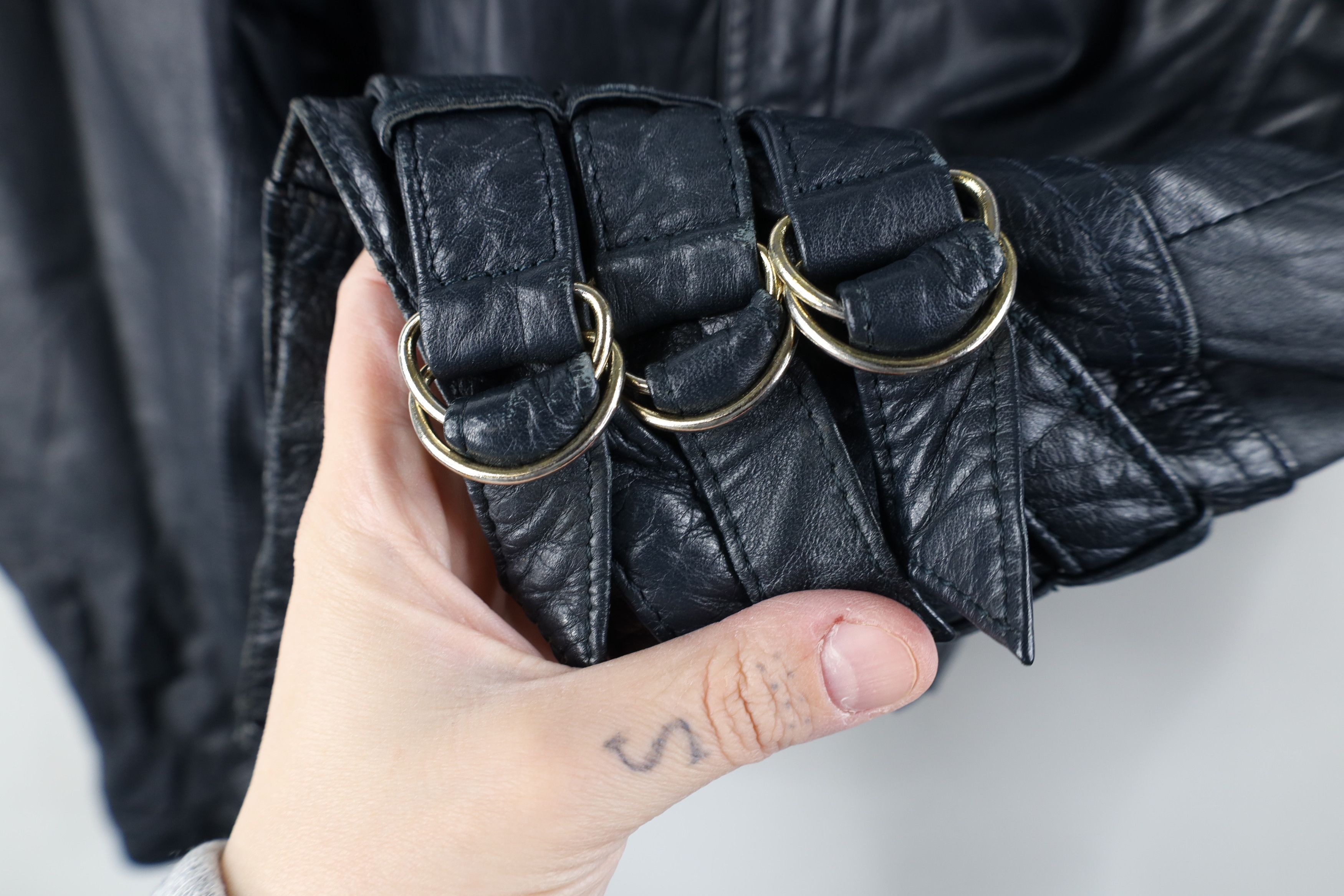 Vintage Vintage 80s 90s Streetwear Leather Buckle Strap Jacket Size M / US 6-8 / IT 42-44 - 4 Thumbnail