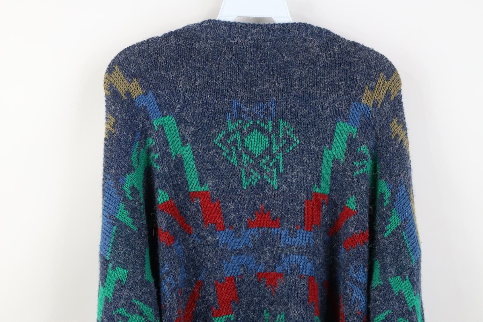 Vintage Vintage 90s Streetwear Pegasus Horse Knit Crewneck Sweater Size US L / EU 52-54 / 3 - 9 Thumbnail