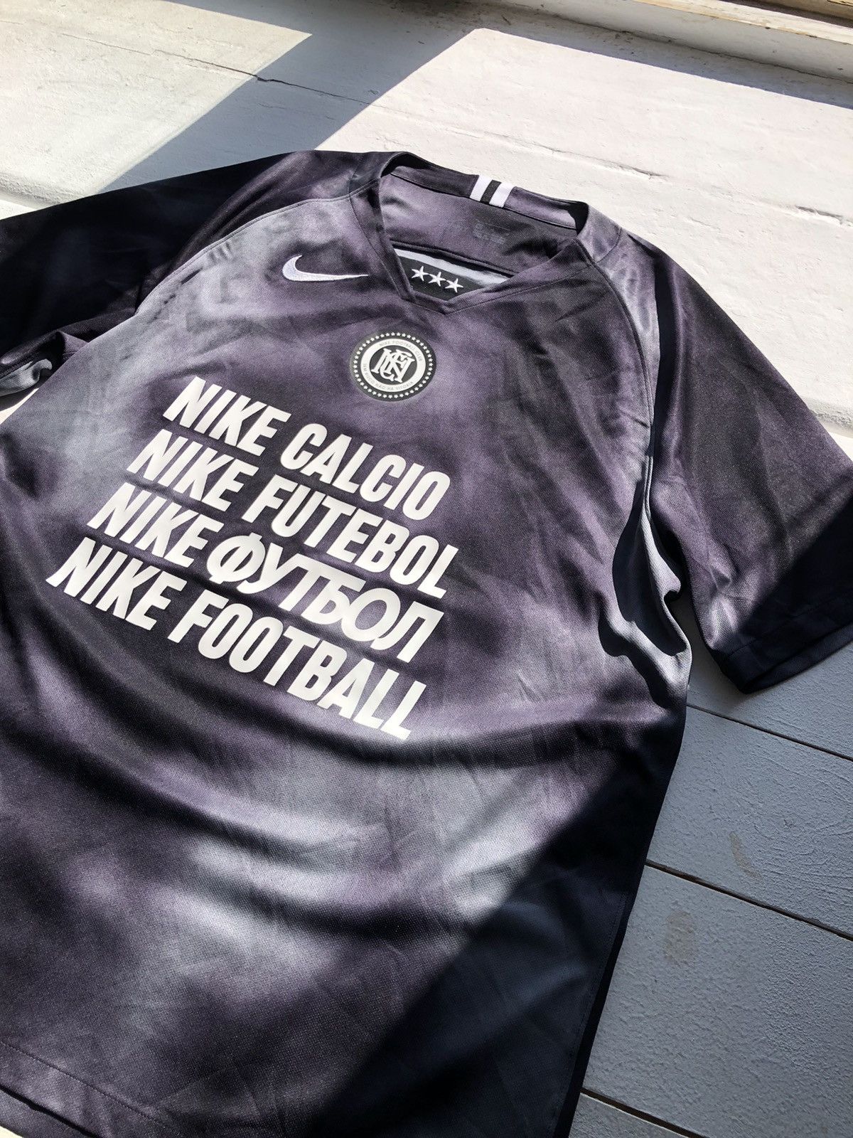 Grailed × Nike Soccer Jersey Nike F.C Away World Streetwear Crazy Size US XL / EU 56 / 4 - 2 Thumbnail