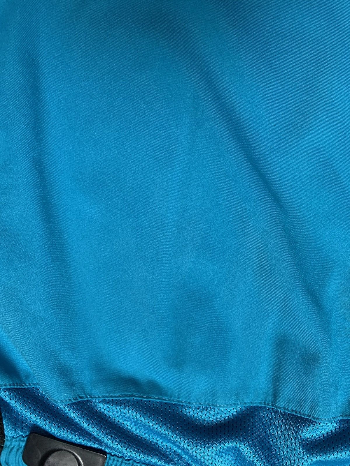 Vintage Vintage Barcelona soccer shorts size M blue logo Size US 32 / EU 48 - 8 Thumbnail