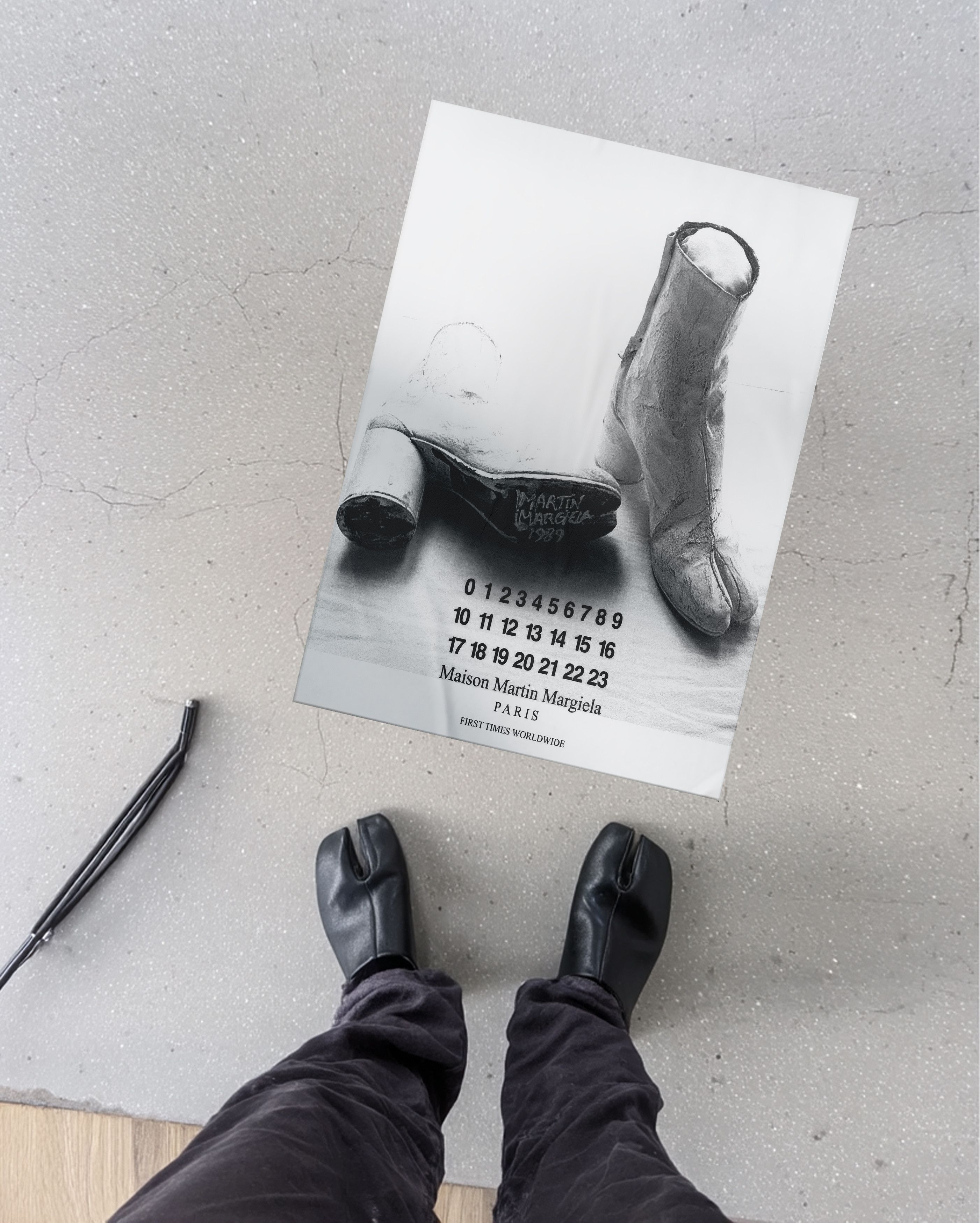 Maison Margiela Maison Margiela Tabi Poster Print Artisanal Vintage Book Size ONE SIZE - 2 Thumbnail