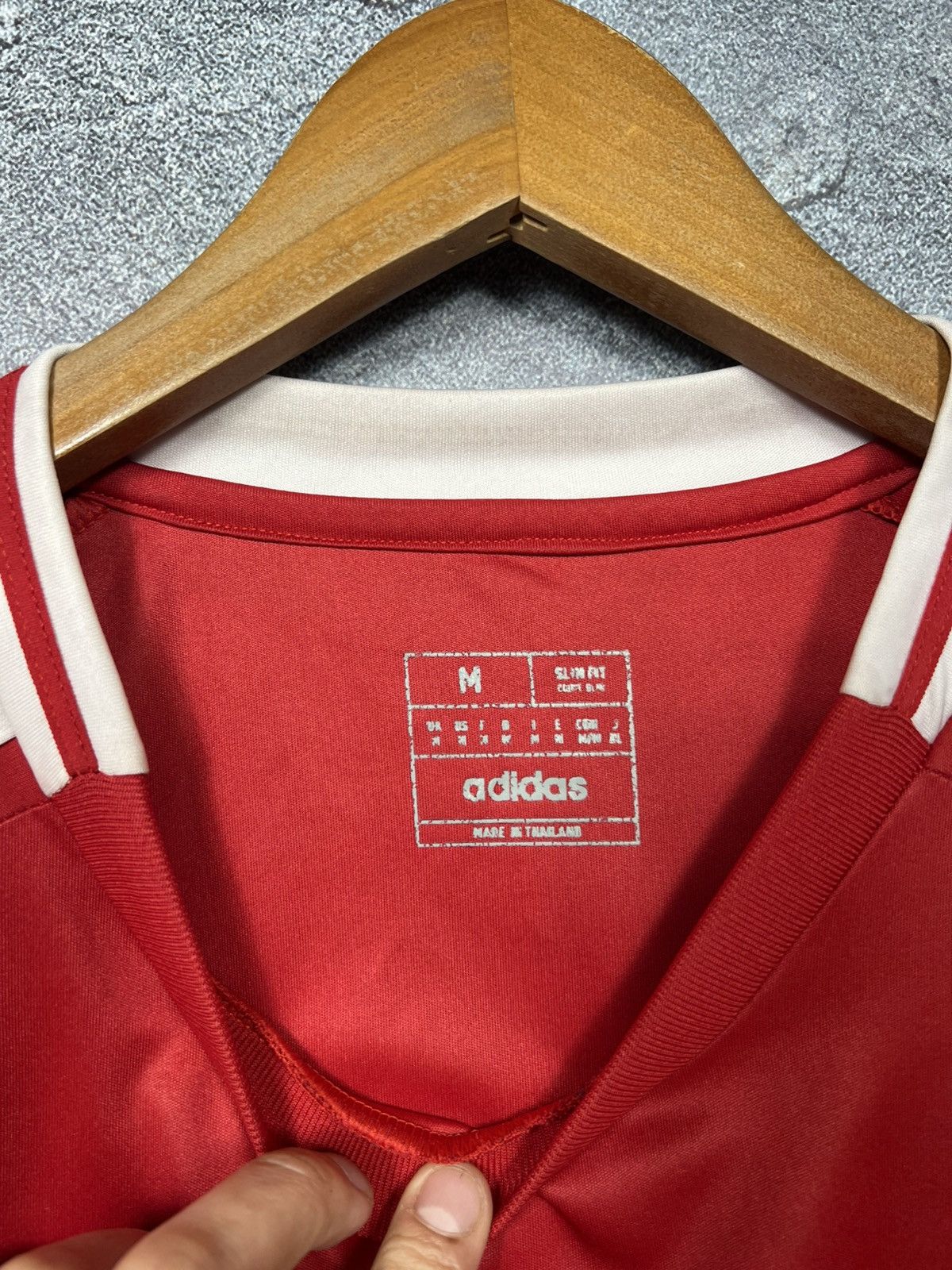 Adidas Adidas Manchester United 2024/25 Snapdragon Jersey Size M Size US M / EU 48-50 / 2 - 7 Thumbnail