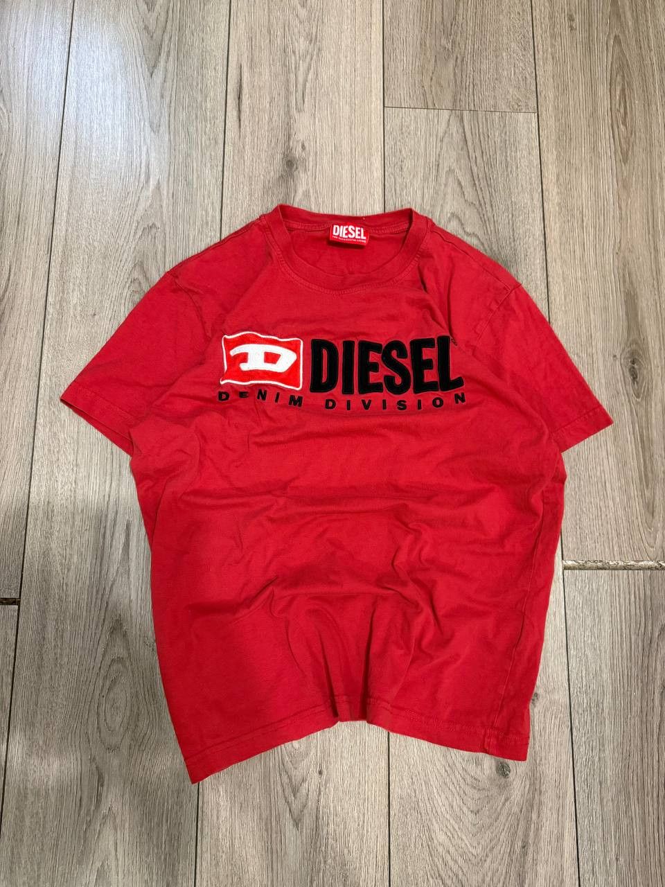 Diesel Diesel T-shirt mens Size M Red Big Logo Size US M / EU 48-50 / 2 - 1 Thumbnail
