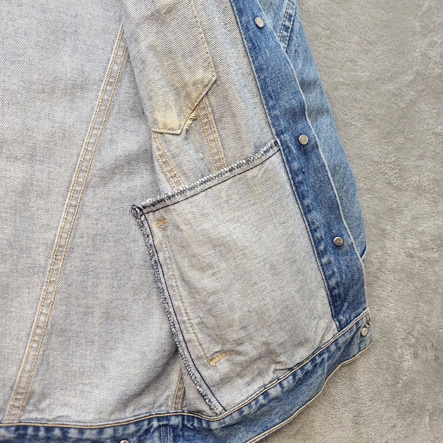 Levi's VINTAGE Levi's Trucker Jacket Womens M Levi's Regular Denim Blue 80s Lll Jacket Womens Size 32" / US 10 / IT 46 - 7 Thumbnail