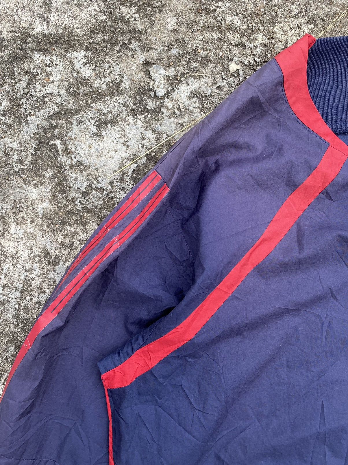 Adidas Vintage Adidas Pullover Windbreaker Size US L / EU 52-54 / 3 - 3 Thumbnail