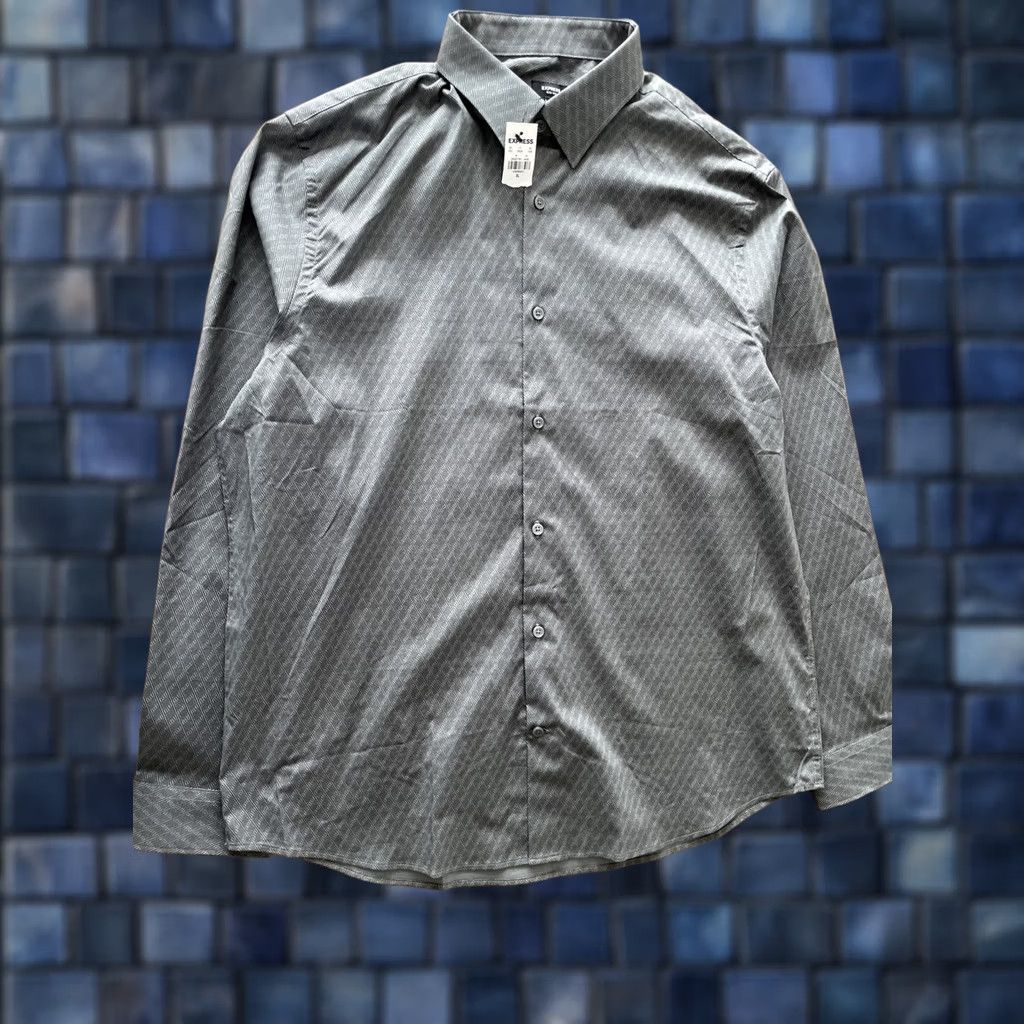 Express NWT Express Geometric Print Button Up Shirt Mens XL Gray Office Preppy Travel Size US XL / EU 56 / 4 - 1 Thumbnail