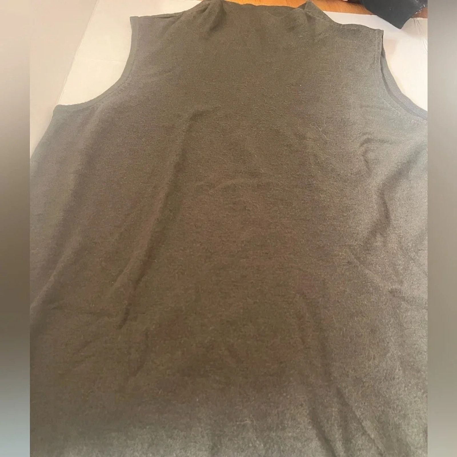 The Unbranded Brand Soft Surroundings green tunic sleeveless sweater, size Large Size L / US 10 / IT 46 - 1 Thumbnail