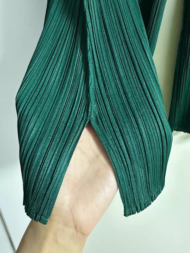 Issey Miyake Issey Miyake size:2 Green pleated pants Size 42" / US 20 - 3 Thumbnail