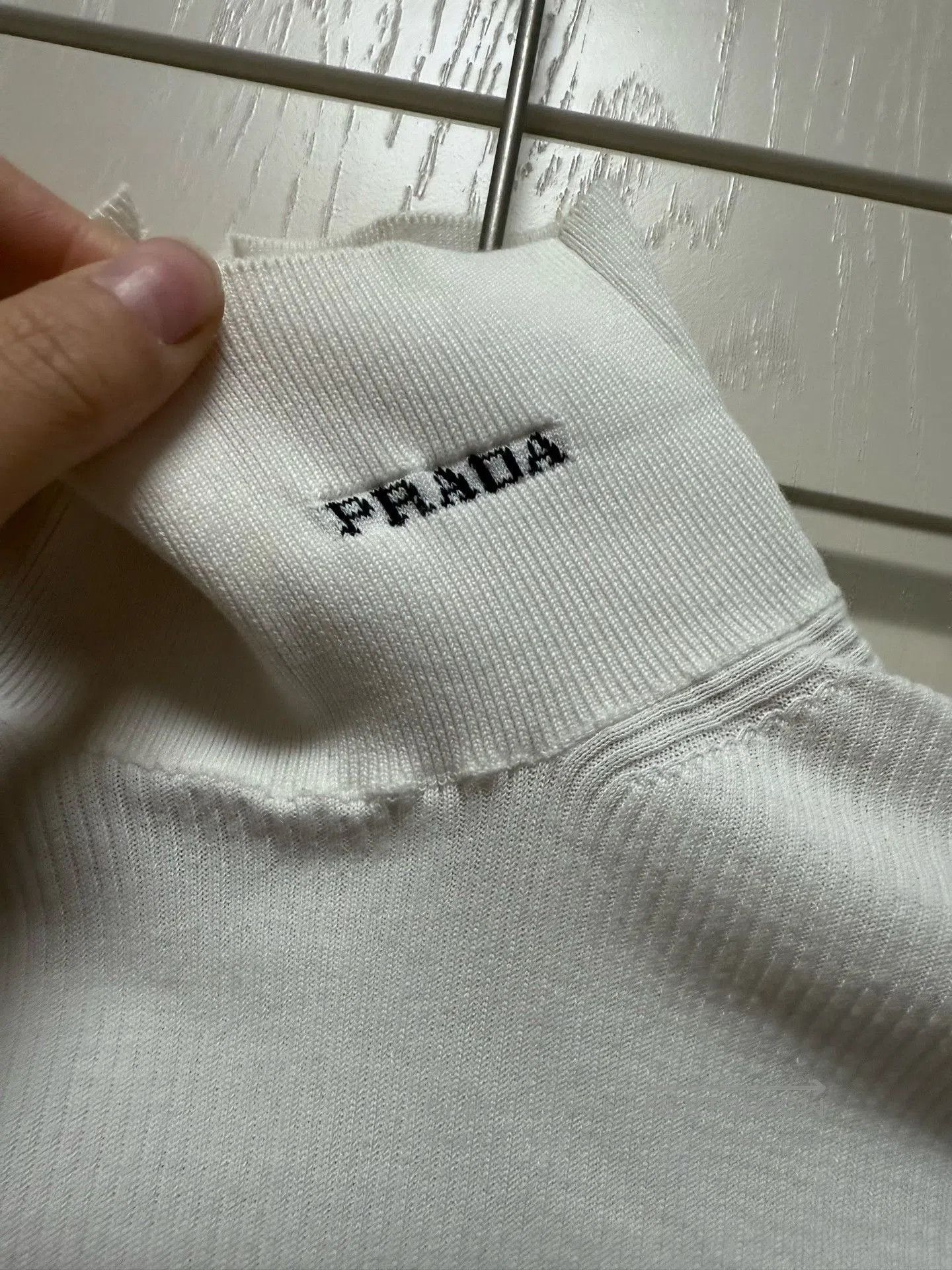 Prada Prada Women's High Neck Logo Sweater. Size XS / US 0-2 / IT 36-38 - 4 Thumbnail