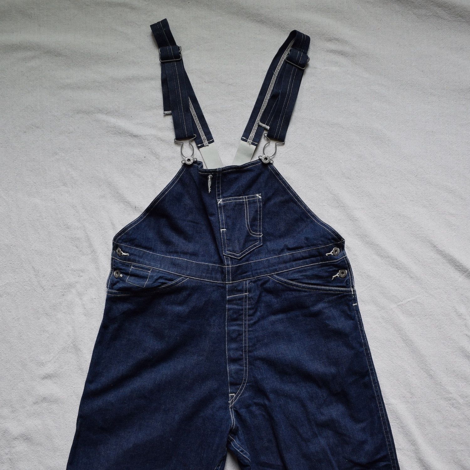 LVC × Levi
