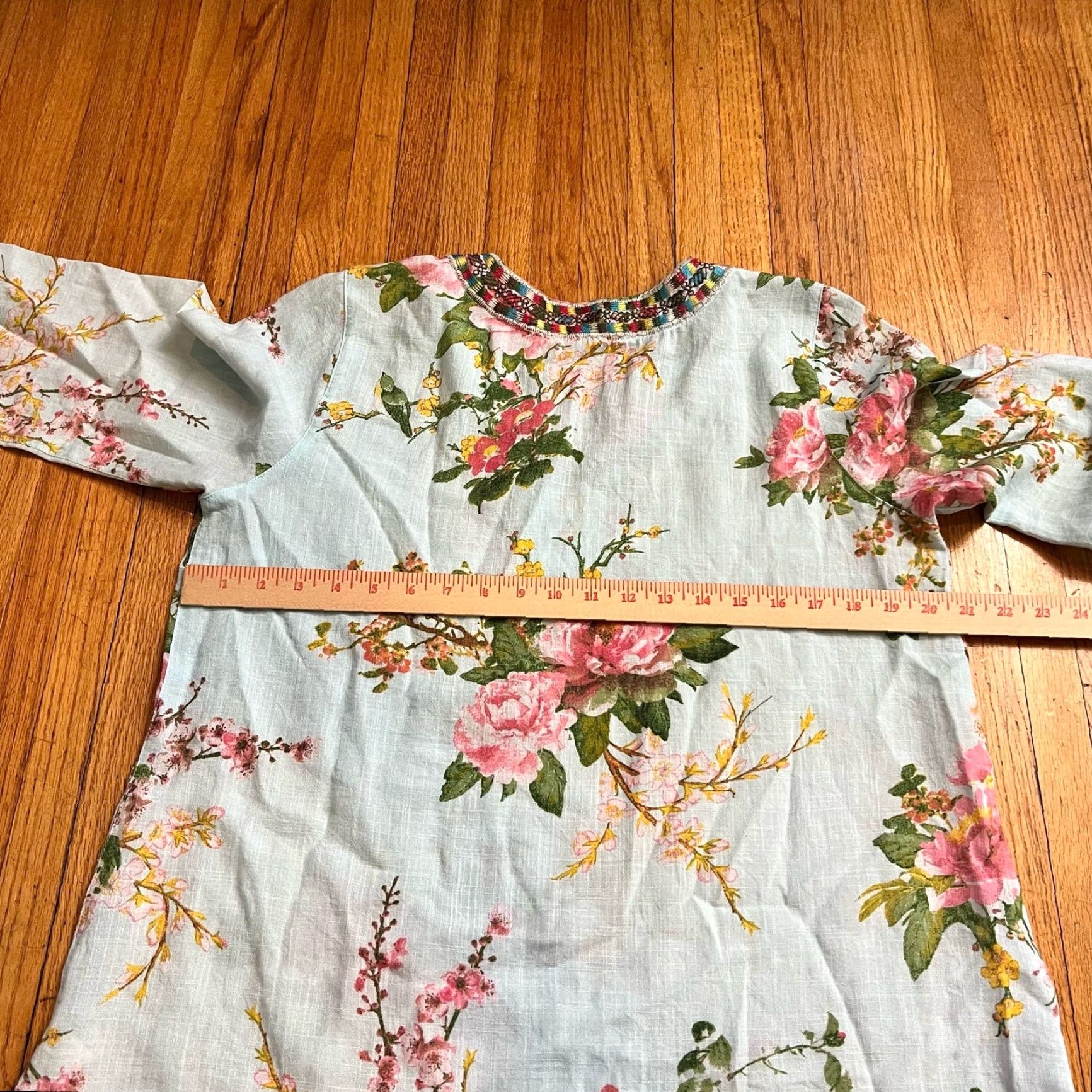 Soft Surroundings Soft Surroundings Shirt Womens Medium Merielle BOHO Floral Embroidered Tunic Green M Womens Blouse Size M / US 6-8 / IT 42-44 - 5 Thumbnail