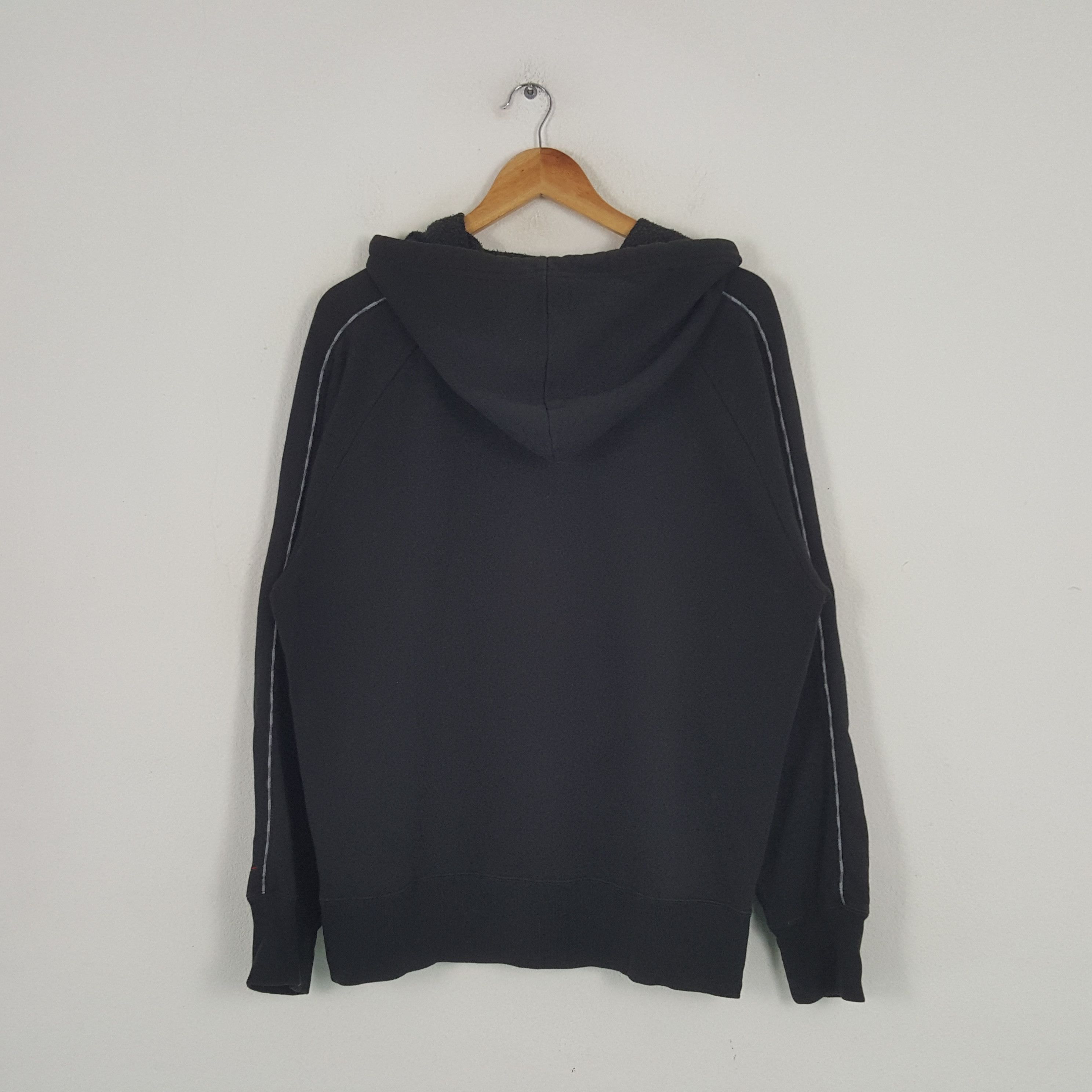 Nike × Vintage Vintage Nike Sports Style Big Logo Hoodies Jacket Size US L / EU 52-54 / 3 - 3 Thumbnail