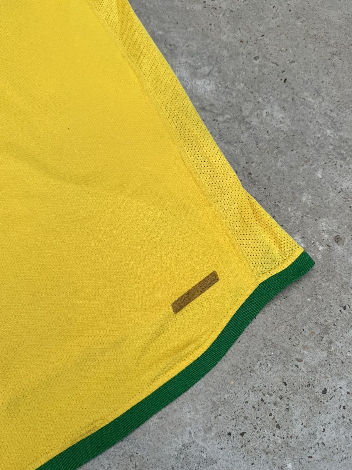 Nike VINTAGE NIKE BRAZIL RONALDO JERSEY NR 9 SHAMZ Size US M / EU 48-50 / 2 - 13 Thumbnail
