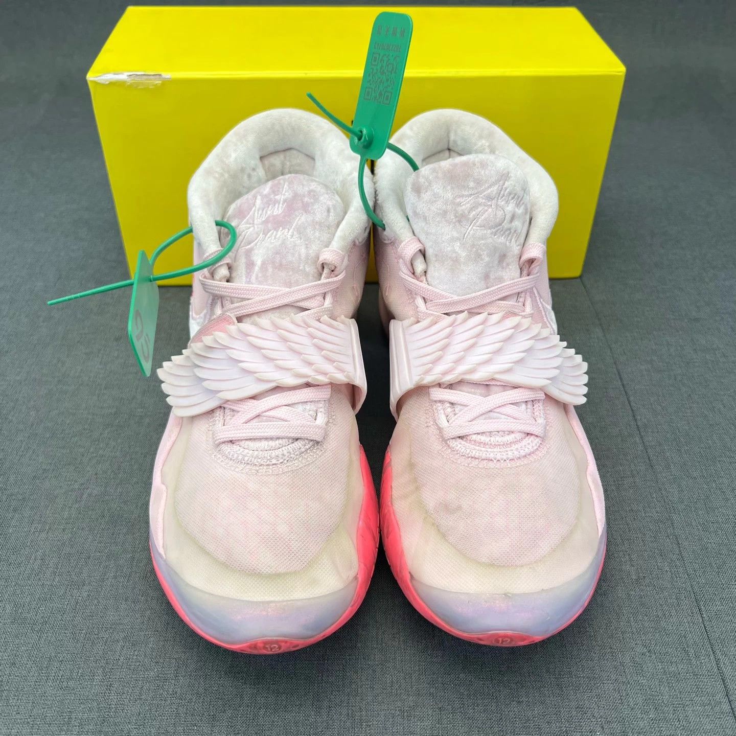 Nike KD12 Breast Cancer Pink Size 43 w/ Box Size US 10 / EU 43 - 4 Thumbnail