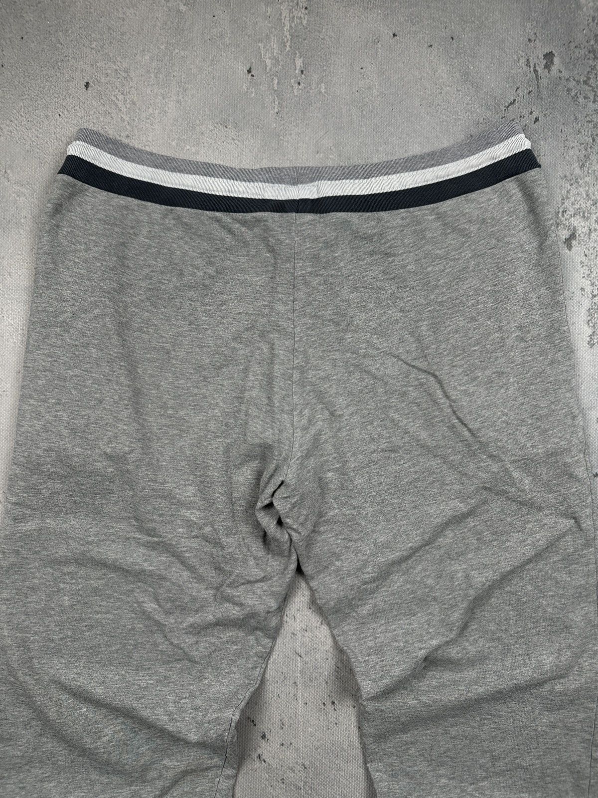 Ermenegildo Zegna Ermenegildo Zegna Luxury Sweatpants Grey Minimalist Lounge Size US 34 / EU 50 - 4 Thumbnail