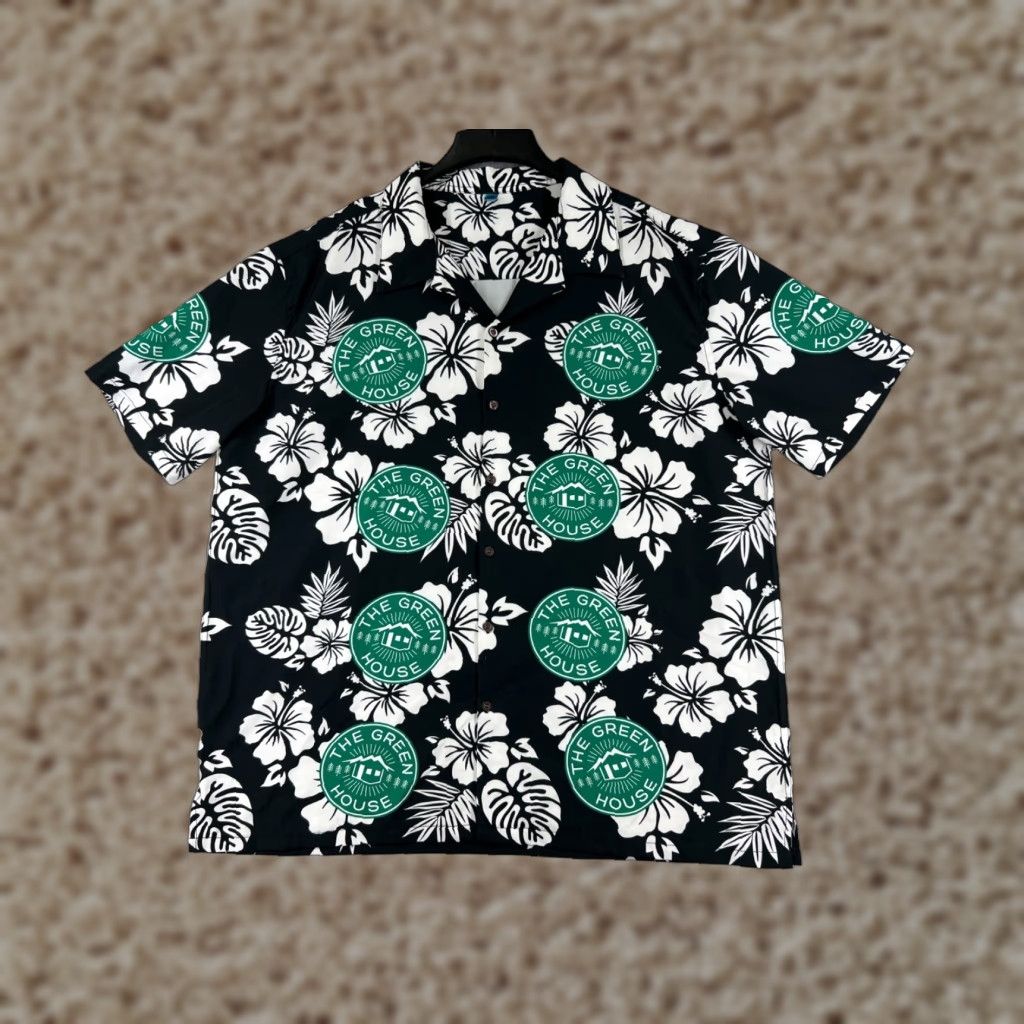 Vintage **Hawaiian Collared Shirt Men's 2XL Green Viscose Regular Fit** The Green Hawaiian Collared Shirt Men's 2XL Regular Fit Green Viscose Size US XXL / EU 58 / 5 - 1 Thumbnail
