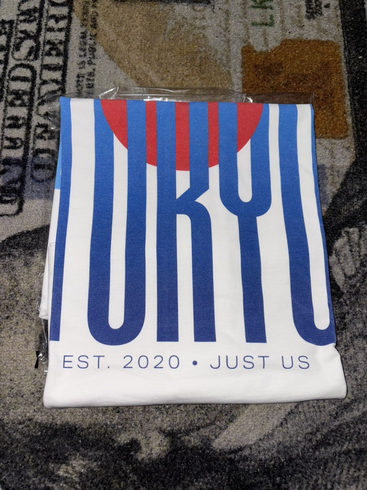 Kith Kith Tokyo Box Logo Vintage Tee Size US XL / EU 56 / 4 - 2 Thumbnail
