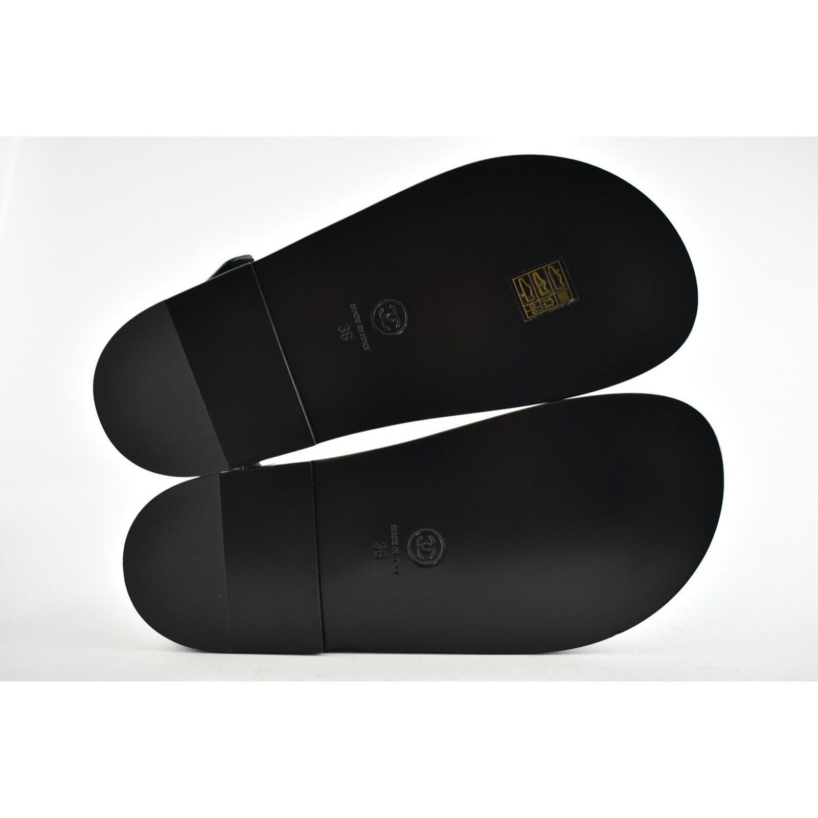 Chanel Chanel 21A Blue Velvet Denim CC Logo Mule Slide Strap Size US 6 / IT 36 - 12 Thumbnail