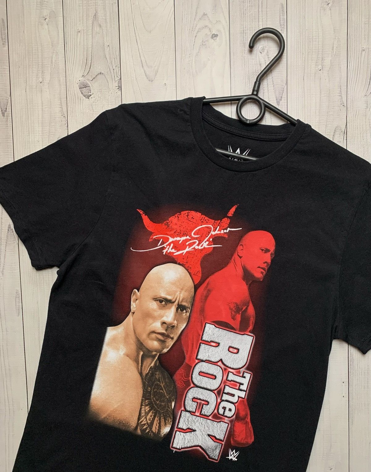 WWE Vintage Wrestling tee big logo The Rock dwayne johnson S/M Size US M / EU 48-50 / 2 - 2 Thumbnail