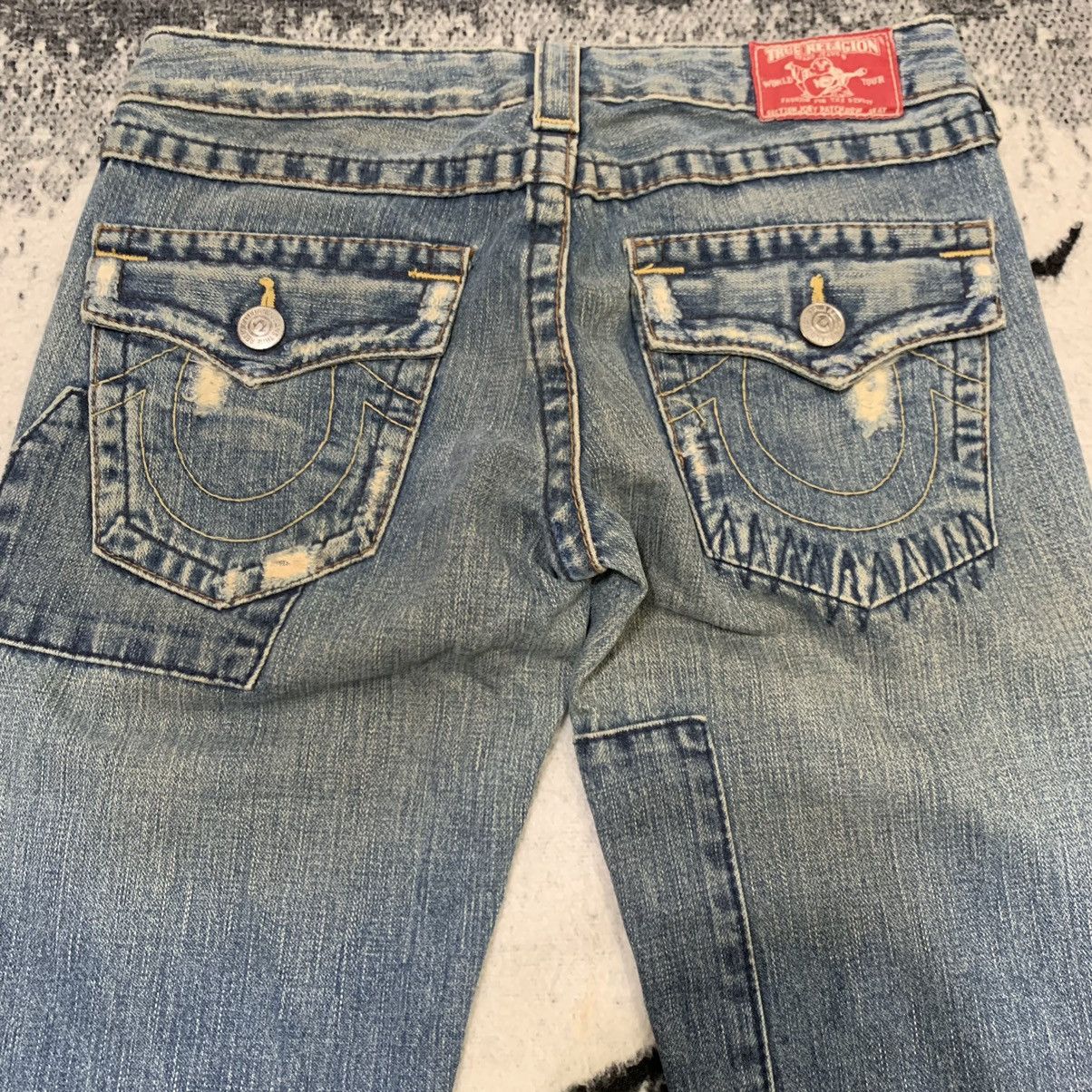 True Religion True Religion Section Joey Patch Distressed Bootcut Jeans Size 27" / US 4 / IT 40 - 12 Thumbnail