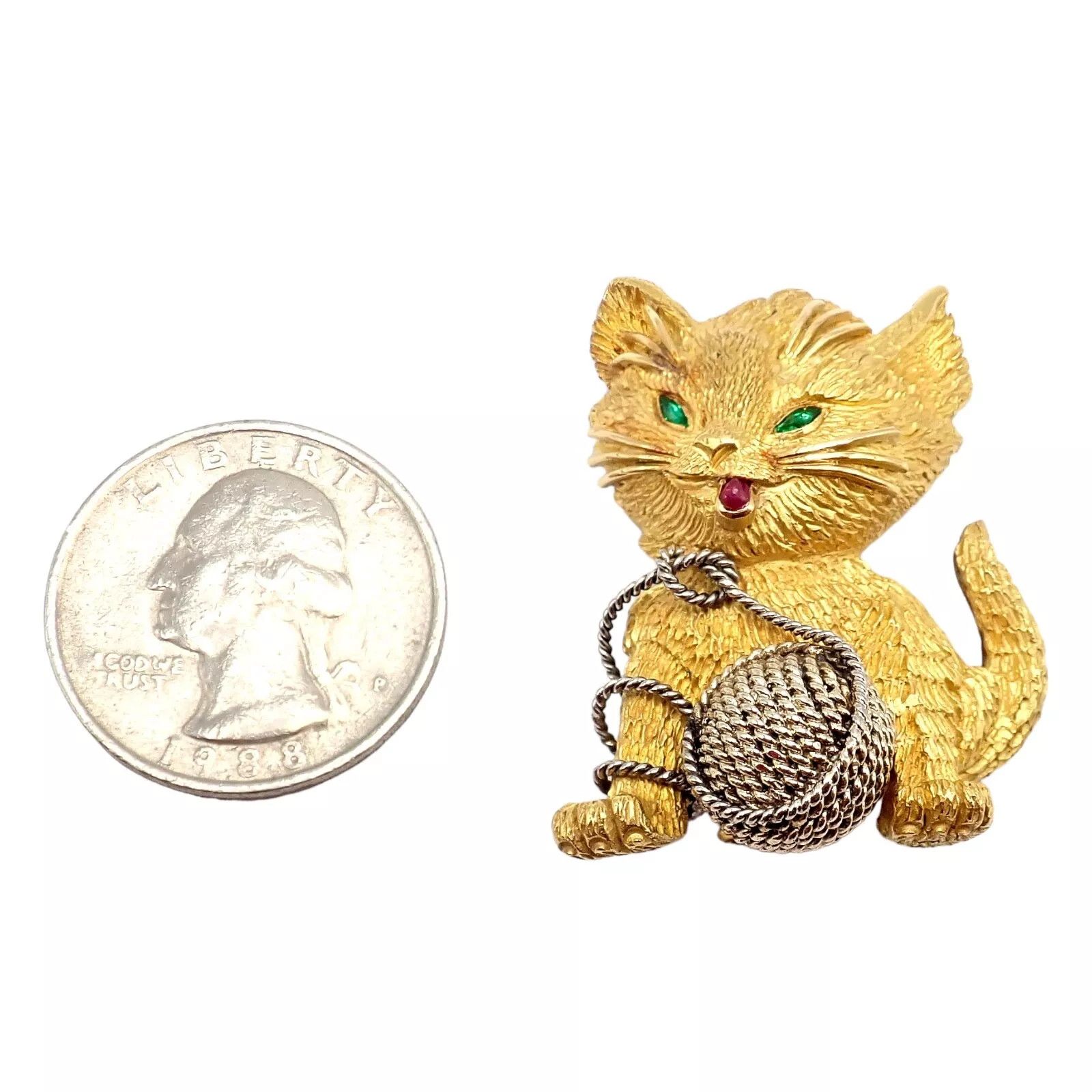 Tiffany & Co. 20k Yellow Gold Ruby Emerald Cat Yarn Pin Brooch Size ONE SIZE - 3 Thumbnail