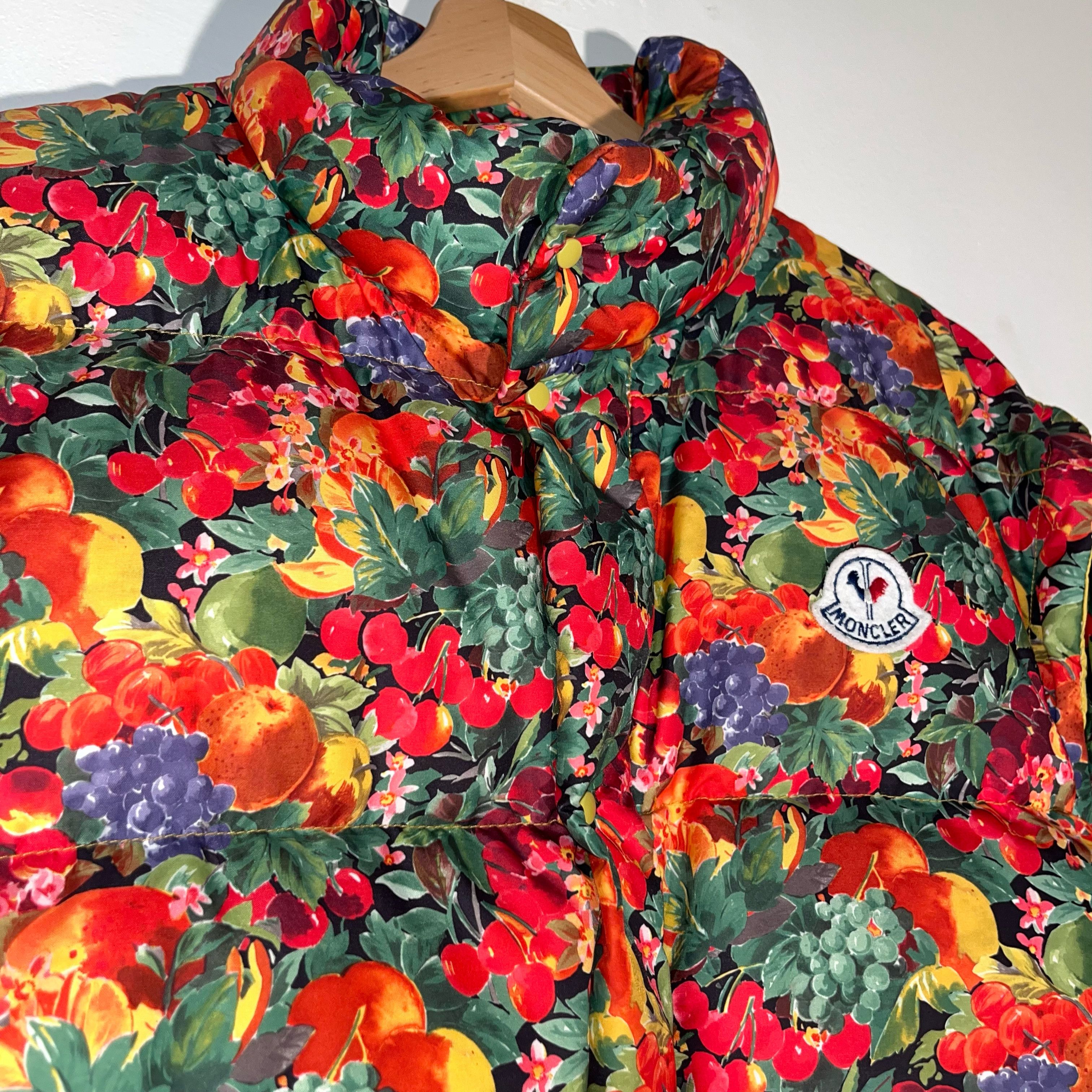 Moncler Moncler floral puffer jacket Size US M / EU 48-50 / 2 - 10 Thumbnail