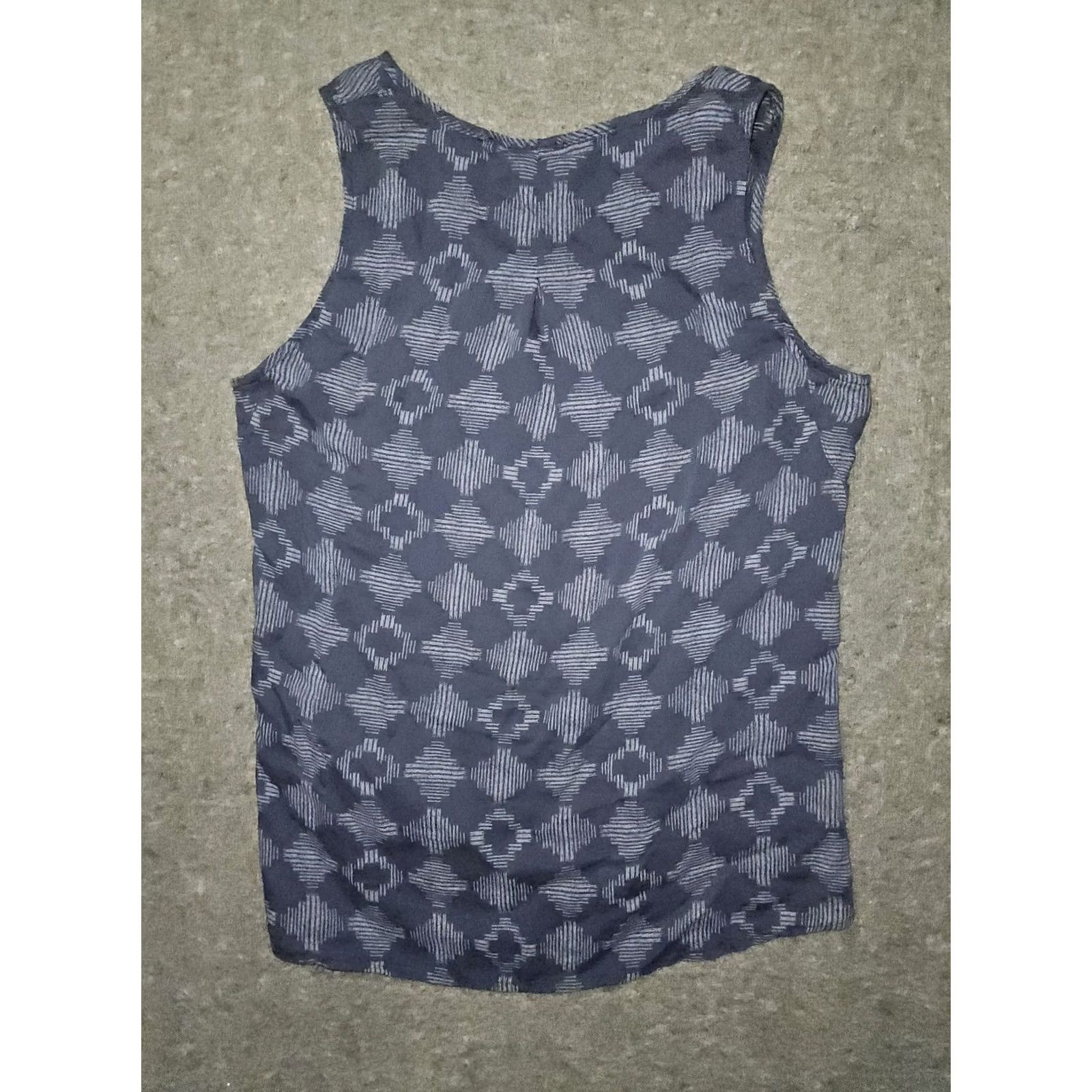 The North Face VINTAGE The North Face Tunic Tank Top Women L Gray Geometric Active Gym Running Size L / US 10 / IT 46 - 7 Thumbnail