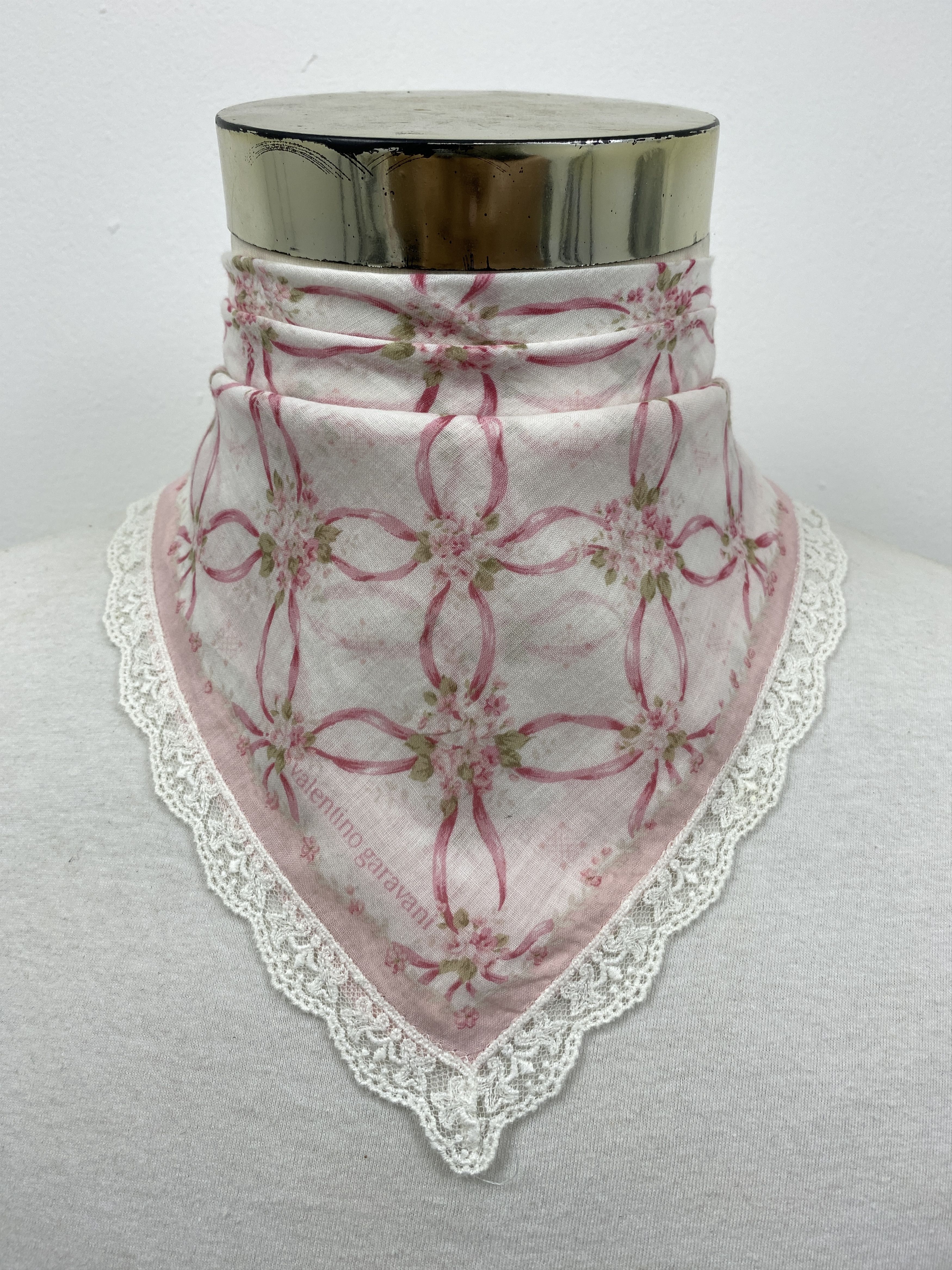 Valentino Valentino Garavani Handkerchief / Neckerchief HKC0516 Size ONE SIZE - 2 Thumbnail