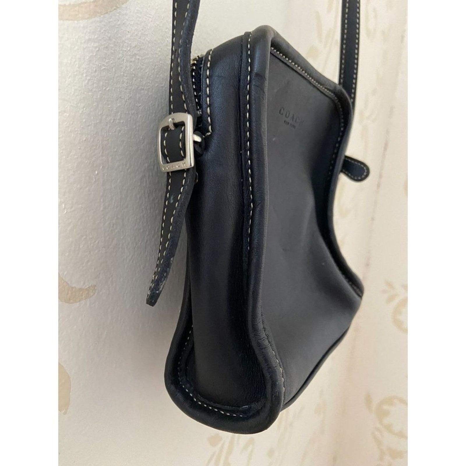 Coach Coach Black 100% Leather Square Crossbody Handbag Size ONE SIZE - 5 Thumbnail