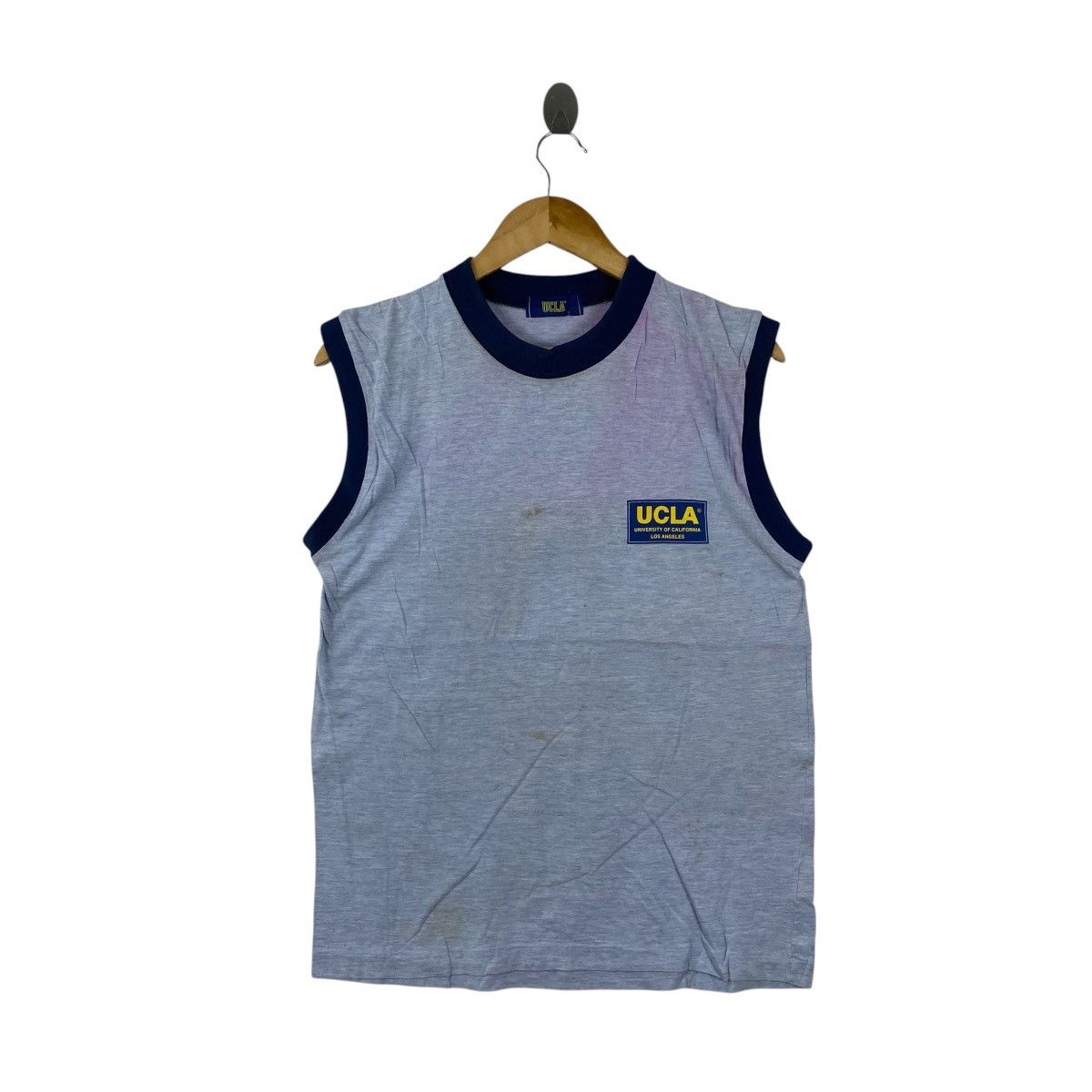 Vintage Vtg 90s UCLA Bruins Muscle Tee Sleeveless Shirt Gray S Size US S / EU 44-46 / 1 - 1 Thumbnail