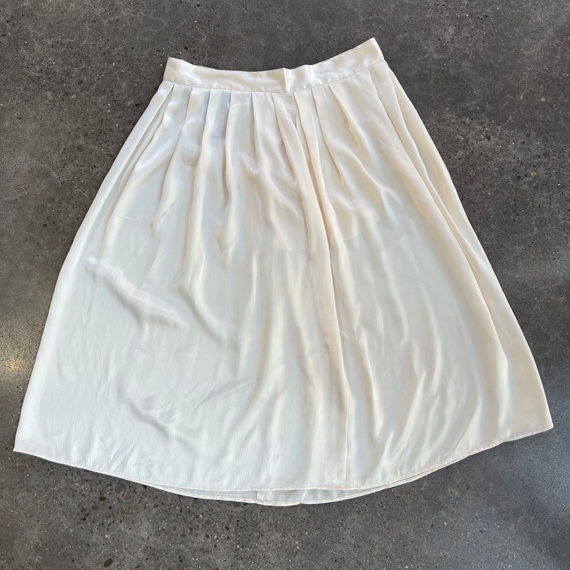 Vintage Vintage SK & Company White Elagant A-Line Skirt Size 36" / US 14 / IT 50 - 2 Thumbnail