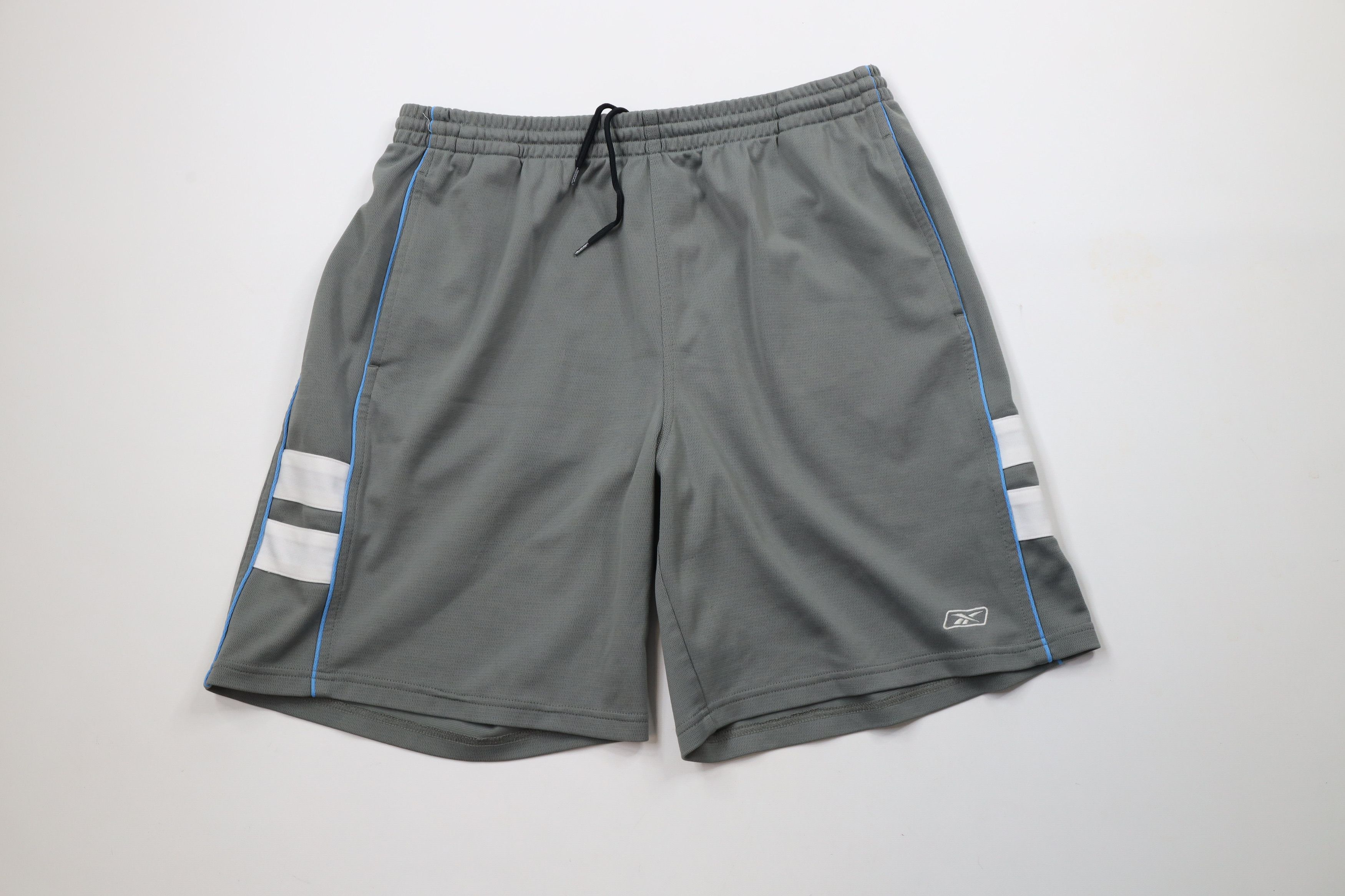 Reebok × Vintage Vintage 90s Reebok Block Classic Logo Above Knee Shorts Gray Size US 36 / EU 52 - 1 Thumbnail