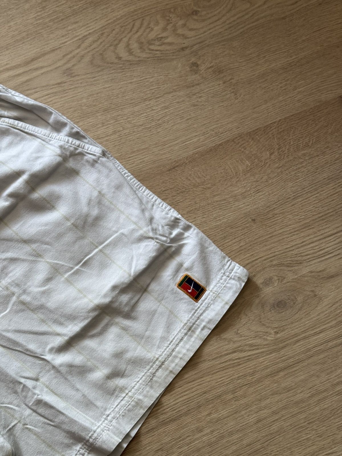 Vintage Vintage 90’s Nike y2k Stripes Beach Swim White Shorts Size US 34 / EU 50 - 2 Thumbnail