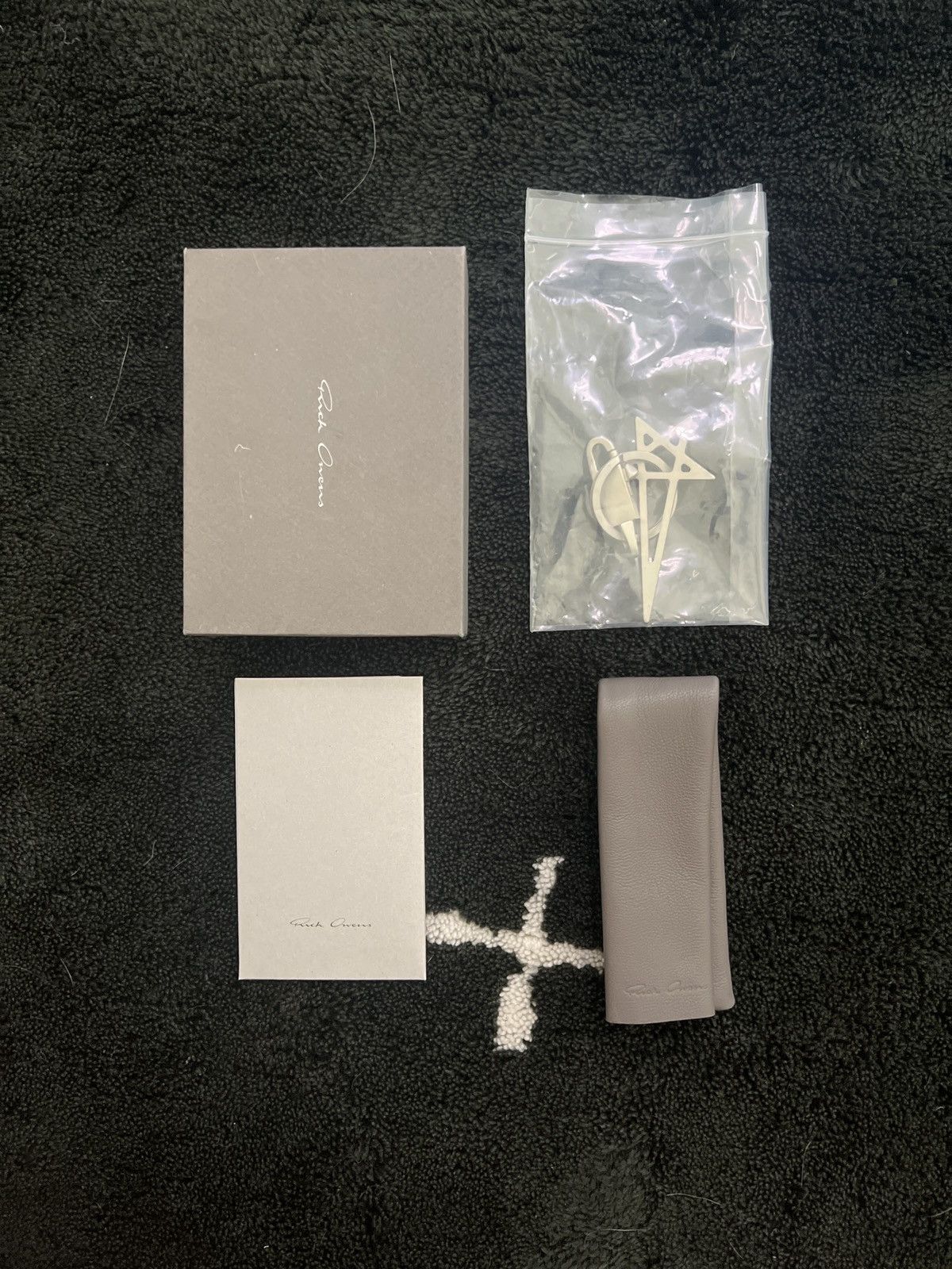 Rick Owens FW22 - Pentagram in Palladio Palladium Tone Brass Keychain Size ONE SIZE - 2 Thumbnail