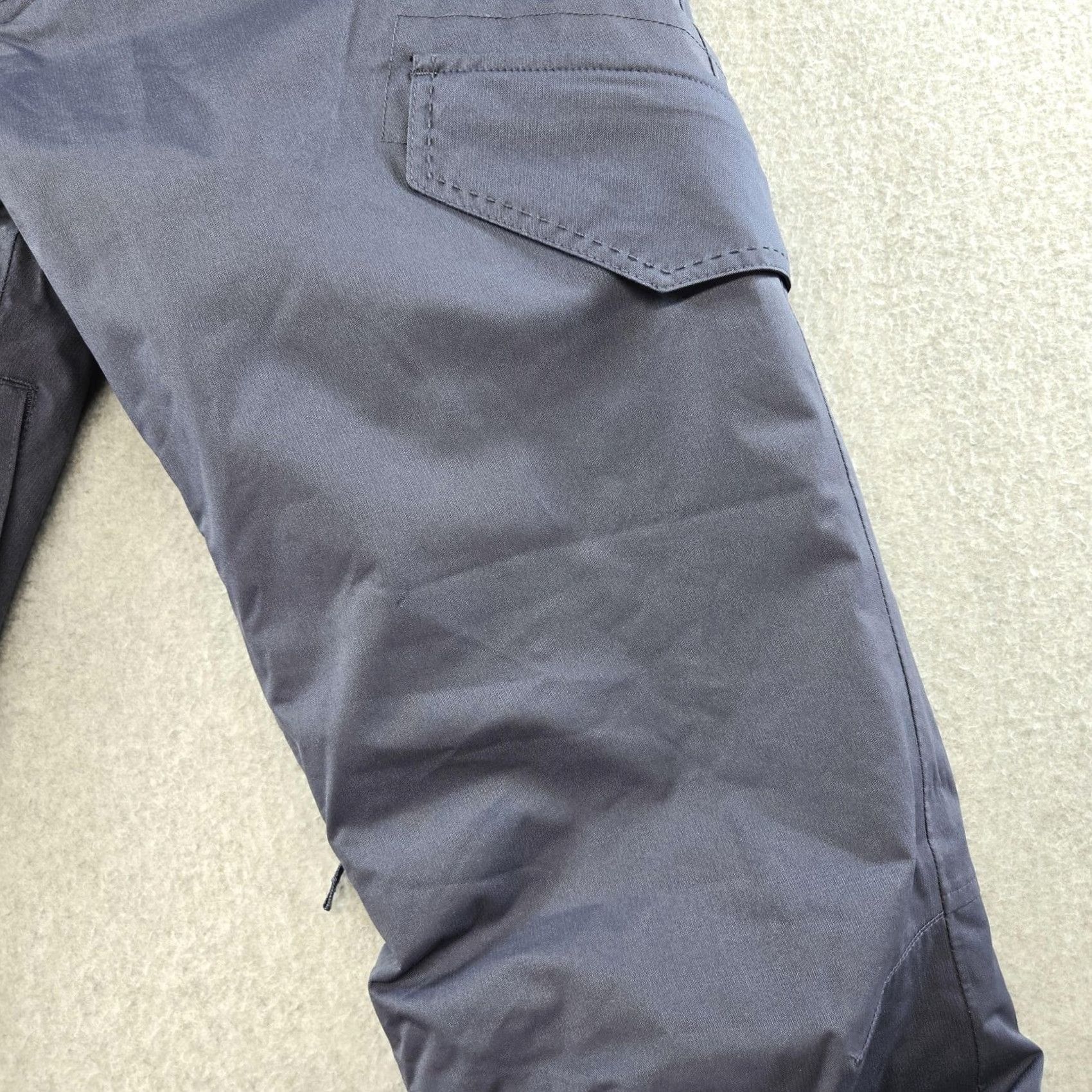 Burton VINTAGE? No — Burton Snow Pants Womens XS Blue Bootcut Insulated Lined Polyester Pockets Zipper Belt Loops Gaiters Size 26" / US 2 / IT 38 - 6 Thumbnail