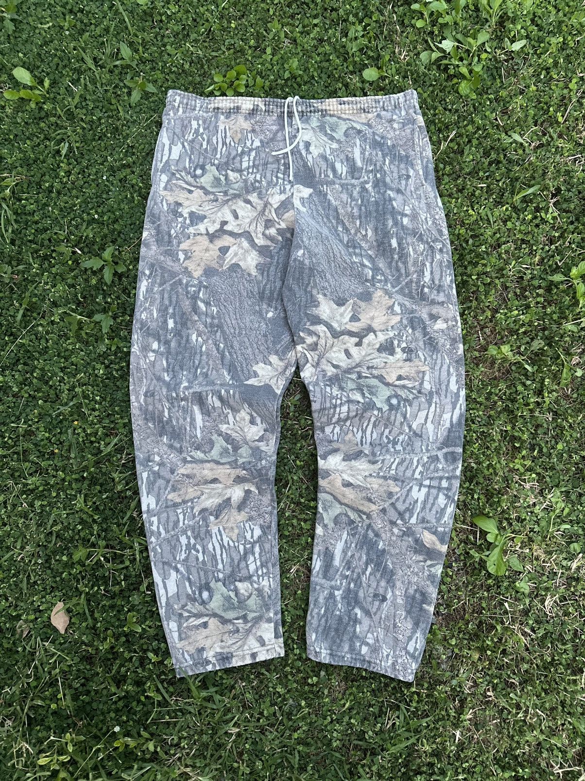Carhartt × Wrangler (38”x30.5”) Crazy Vintage Y2K Faded Camo Baggy Sweatpants Size US 38 / EU 54 - 1 Thumbnail