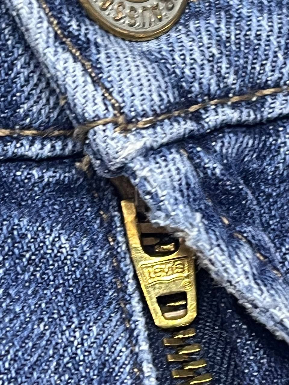 Levi's Vintage Clothing LEVI’S FADED JEANS MISSING PIE Size US 32 / EU 48 - 8 Thumbnail