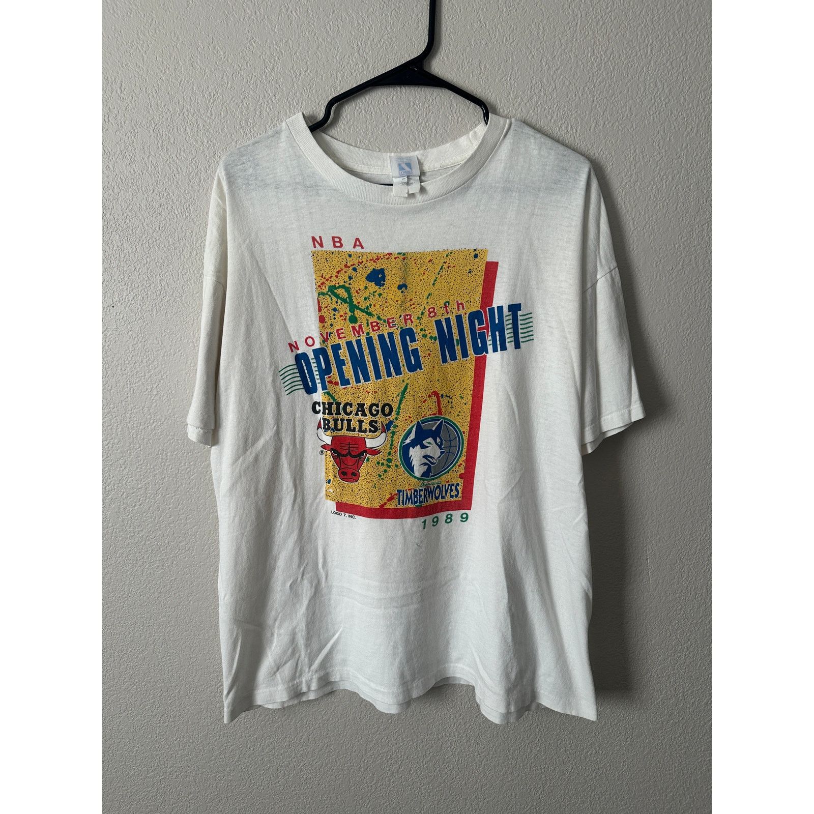 Logo 7 × NBA × Vintage Vintage Logo 7 1988 Opening Night Chicago Bulls T-Shirt - XL Size US XL / EU 56 / 4 - 1 Thumbnail