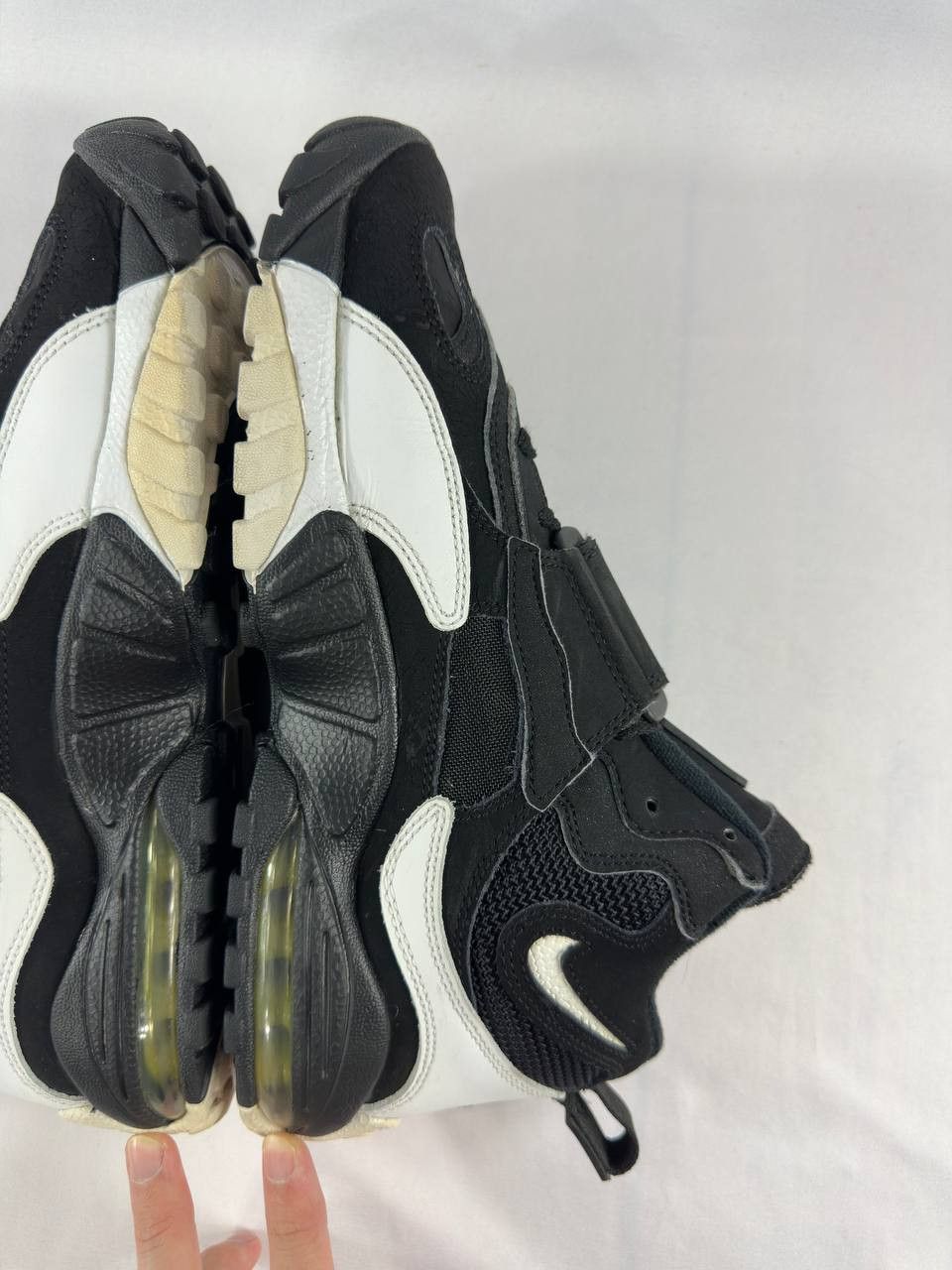 Nike Nike Air Max Zoom Turf 'Black White Yellow' 2012 Size US 7.5 / EU 40-41 - 14 Thumbnail