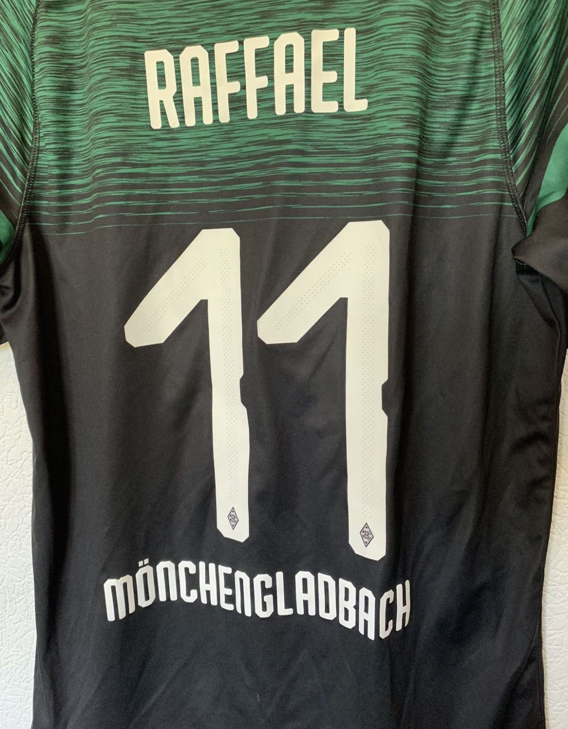 Puma RAFFAEL BORUSSIA MONCHENGLADBACH 2018/2019 HOME KIT SOCCER Size US L / EU 52-54 / 3 - 7 Thumbnail