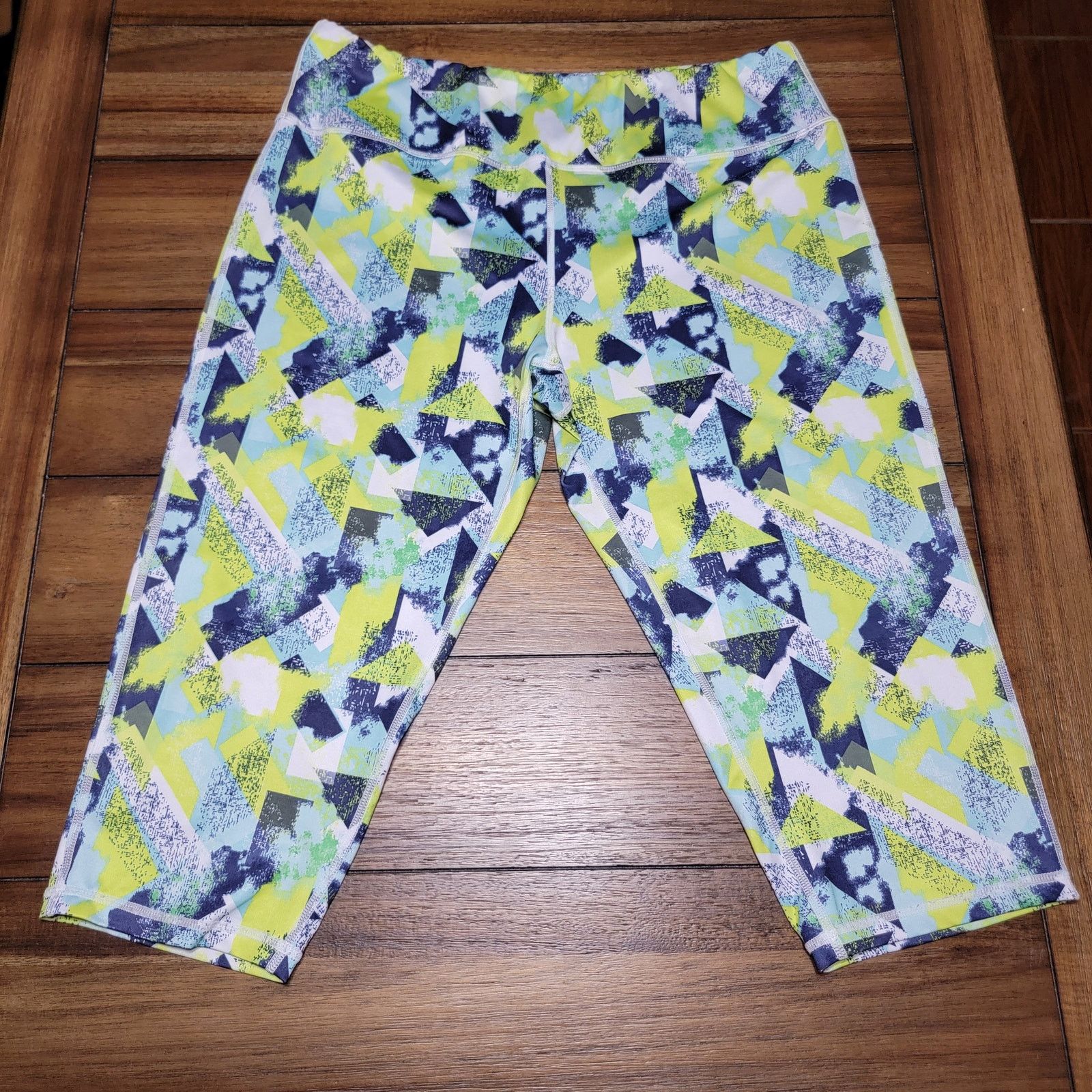 Pro Player Pro Player Designs Wicking Leggings - Size XL Size 33" - 1 Thumbnail