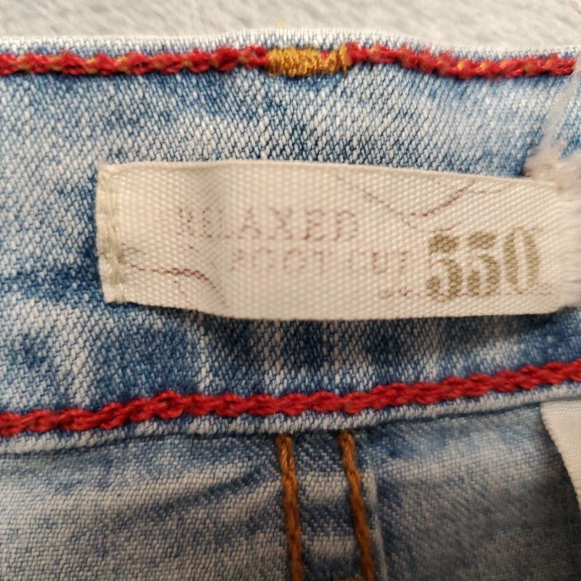Levi's VINTAGE Levi's Jeans Women 8 Blue Denim 550 Relaxed Bootcut 32in Inseam Light Wash 5-Pocket Mens? No, end gender: Womens Size 30" / US 8 / IT 44 - 7 Thumbnail