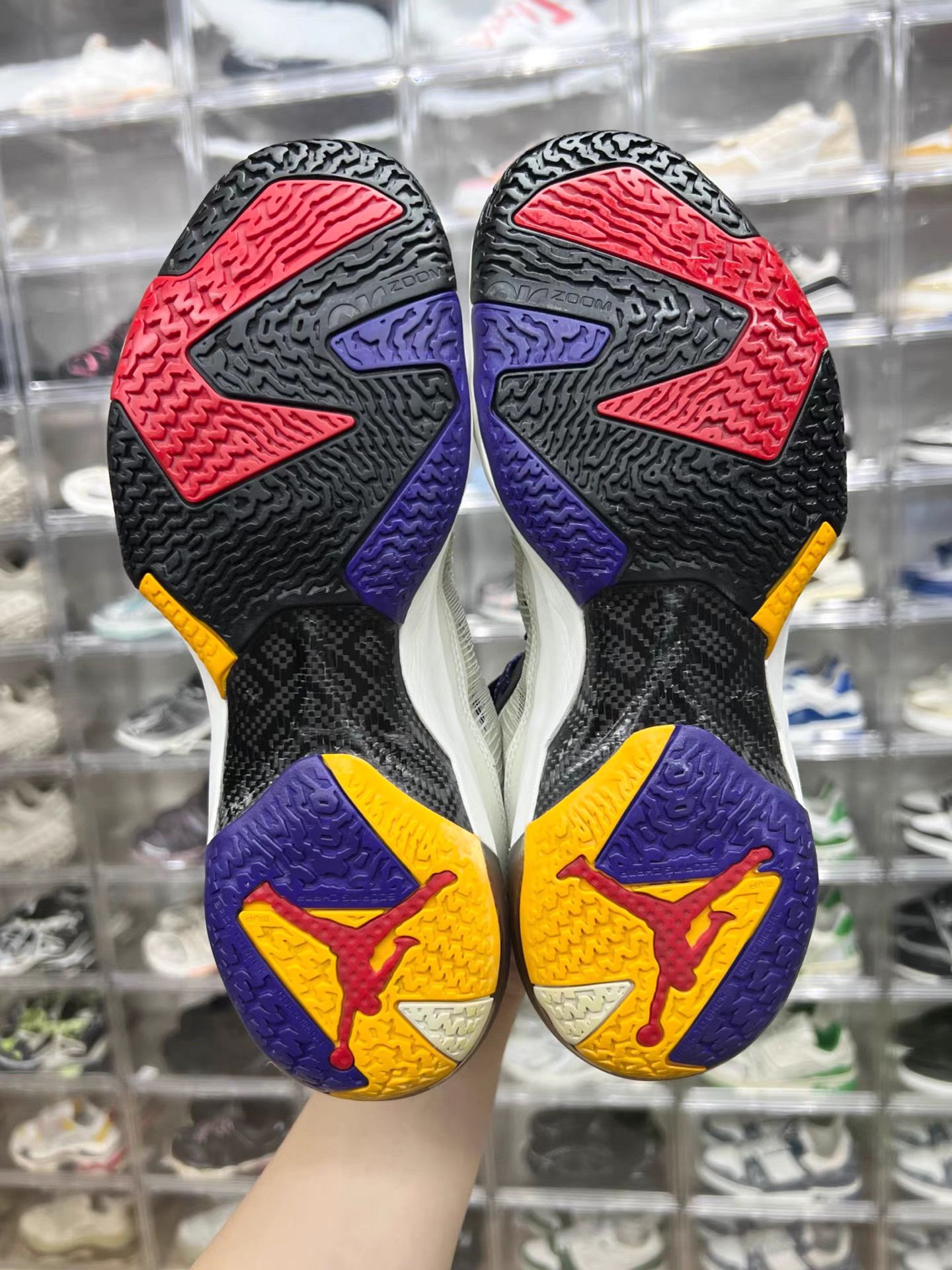 Jordan Brand Air Jordan 37 Basketball Shoes K15 Size US 7.5 / EU 40-41 - 8 Thumbnail