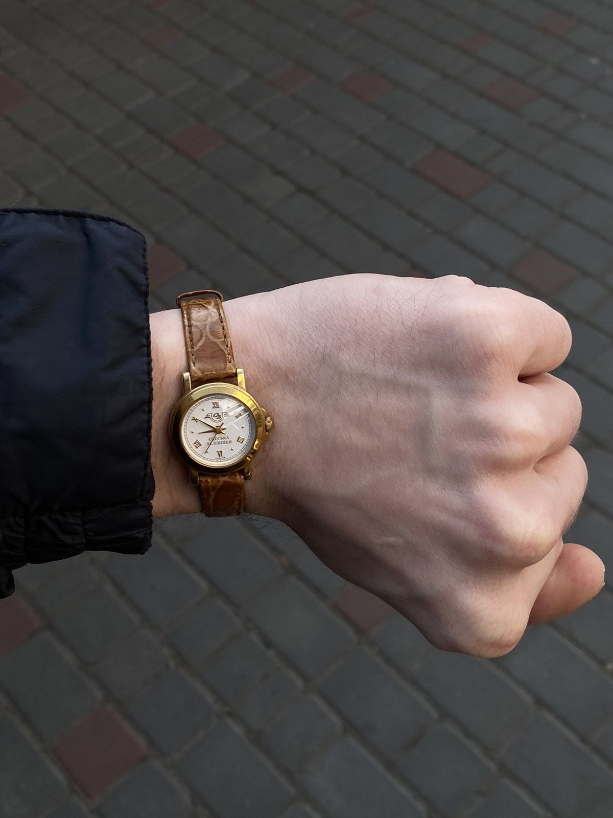 Vintage Odesa Railway Gold Watch | Rare Collectible Size ONE SIZE - 6 Thumbnail