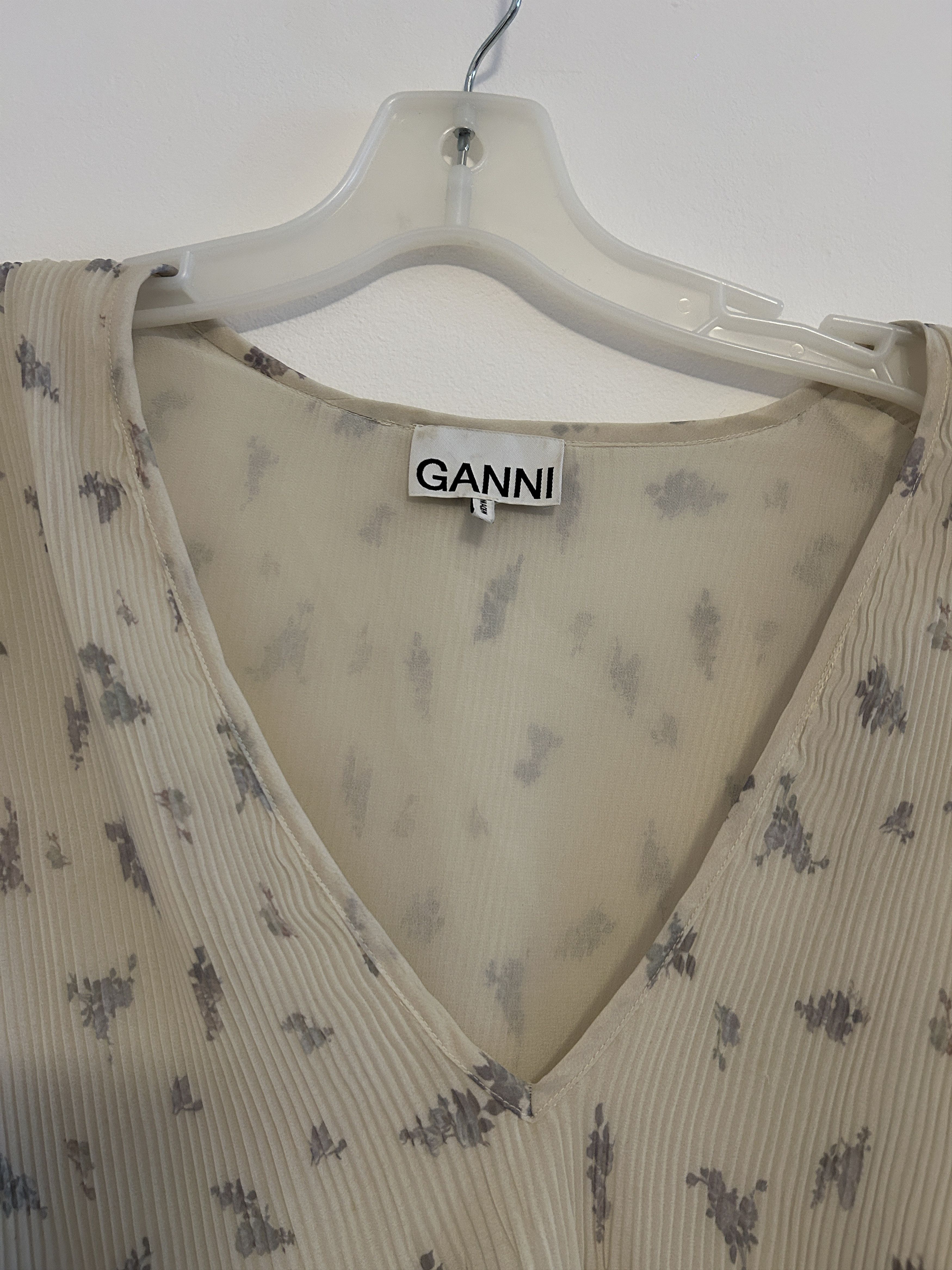 Ganni Ganni pleated floral Georgette blouse Size XS / US 0-2 / IT 36-38 - 2 Thumbnail