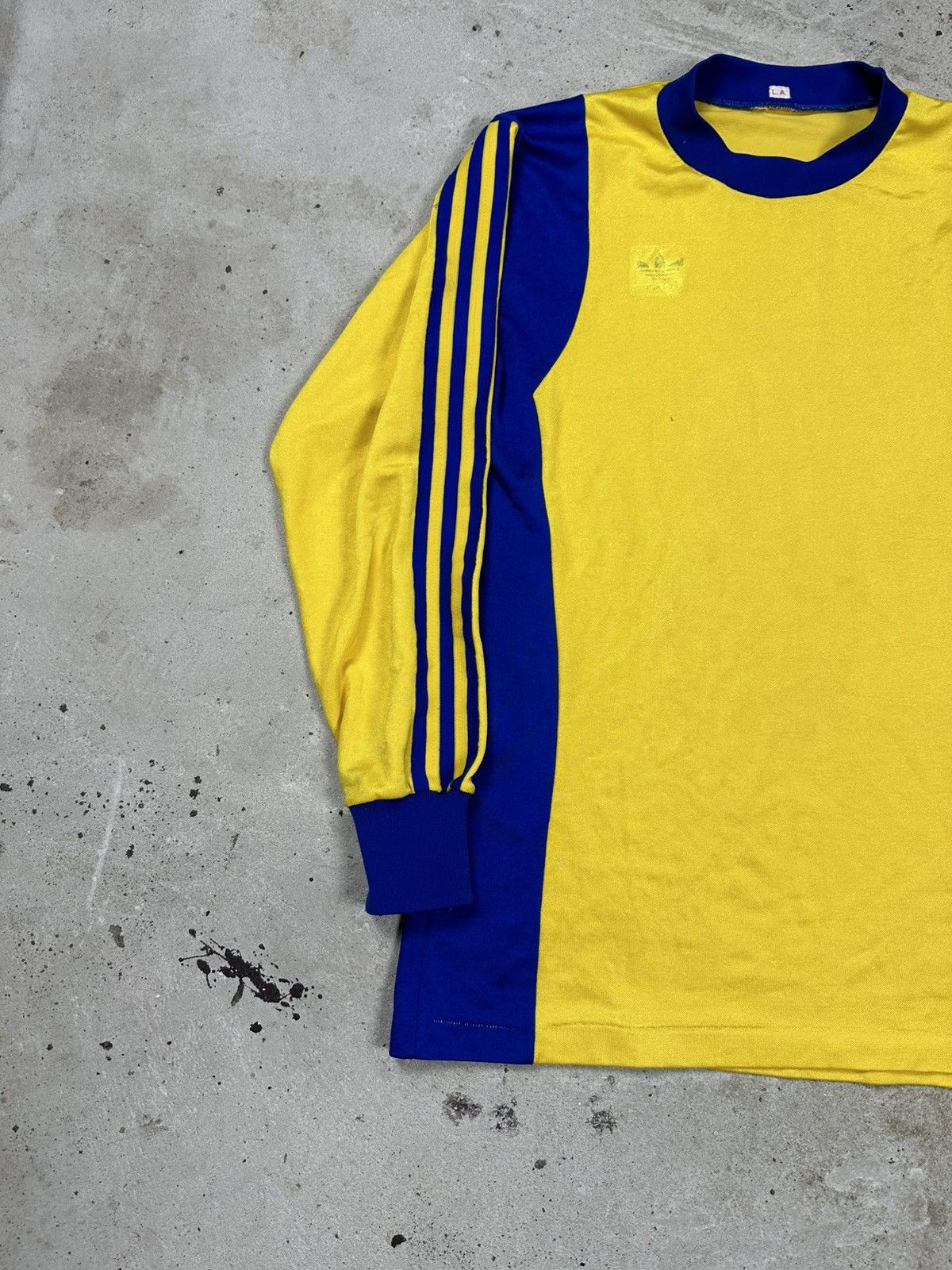 Adidas Vintage 80/90s Adidas Yellow Template Soccer Jersey Size US M / EU 48-50 / 2 - 8 Thumbnail